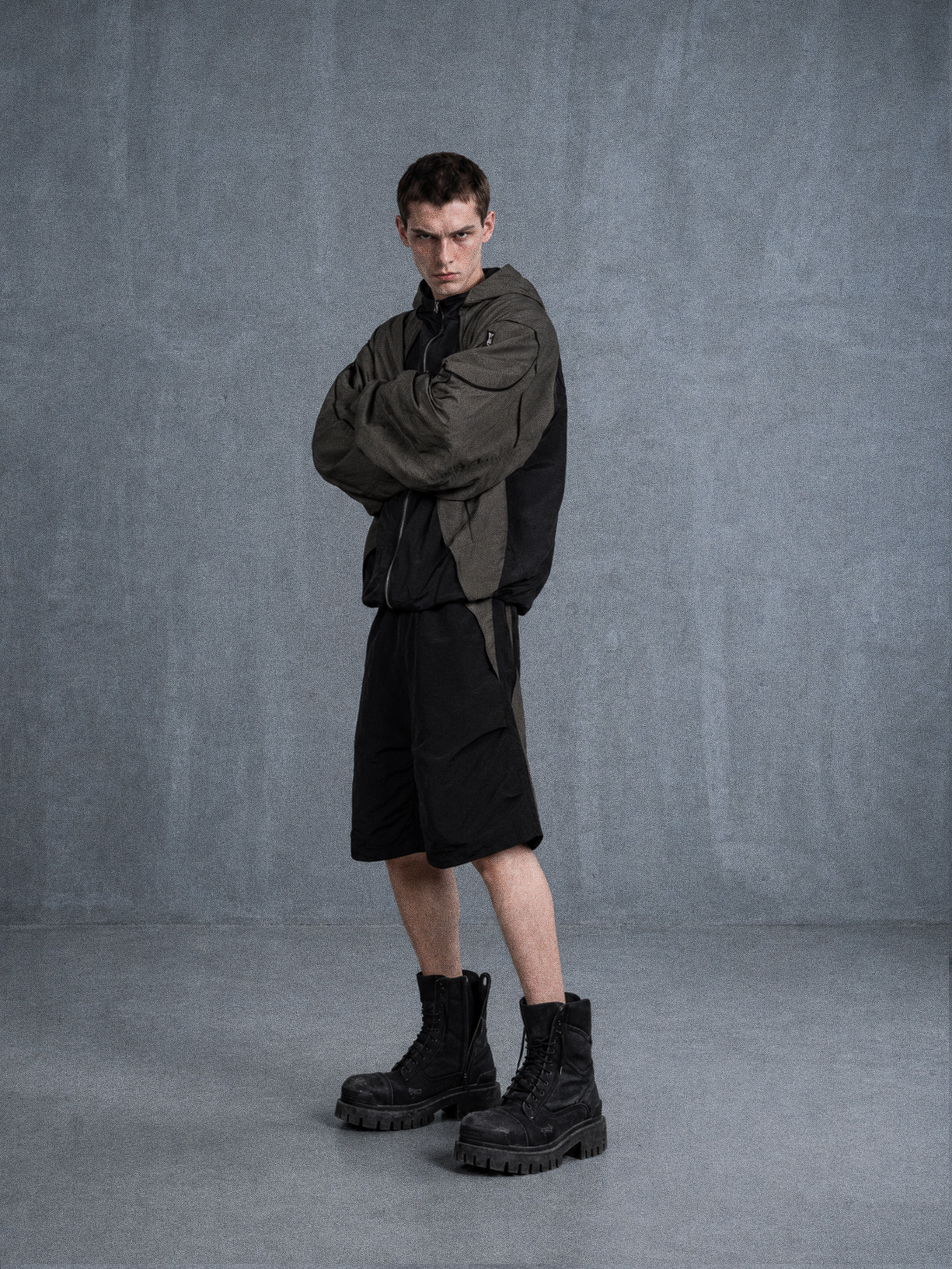 Dull Leaf Shorts