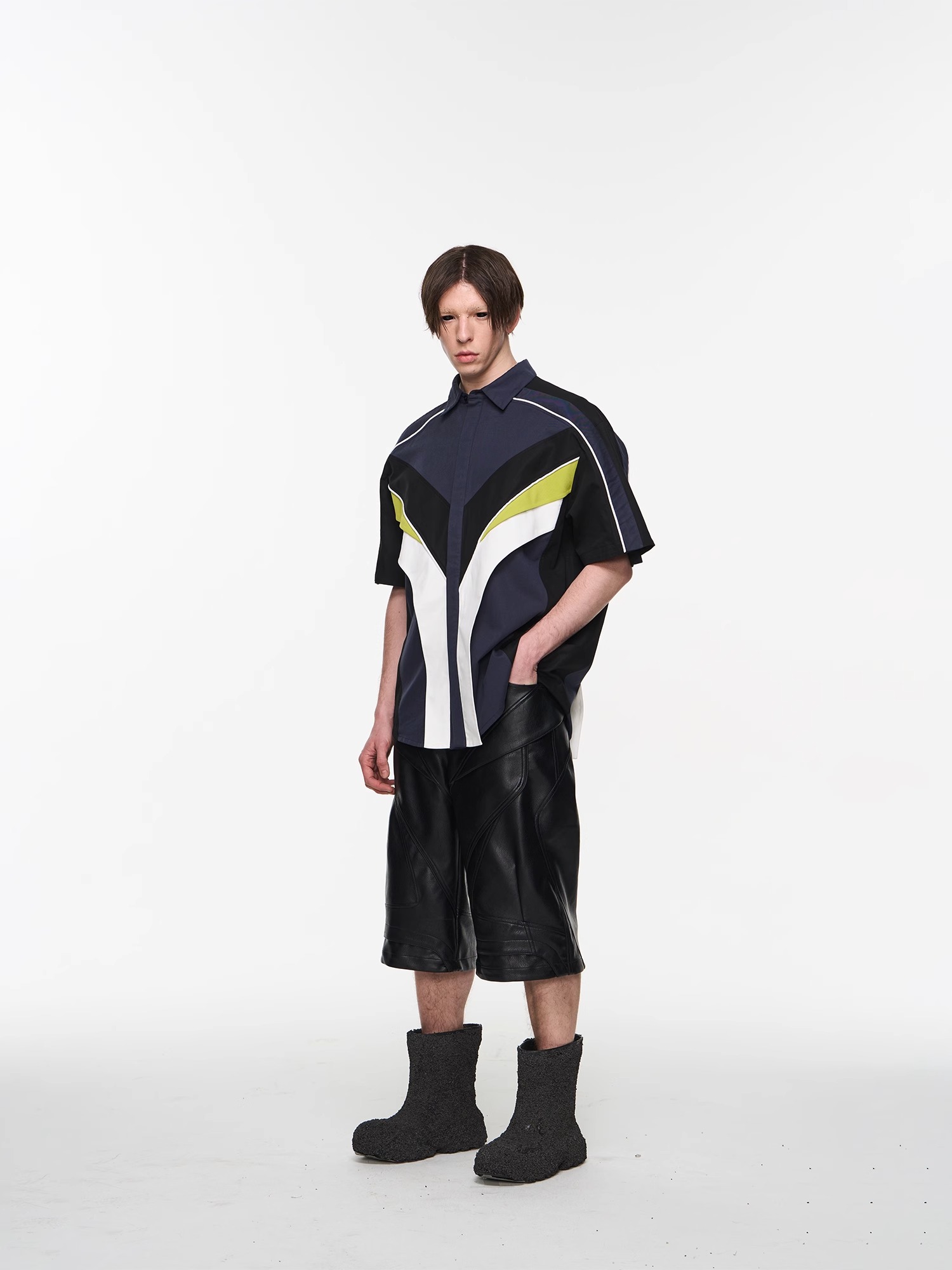 BLINDNOPLAN 24SS Color-blocked Structured Short-sleeve Shirt