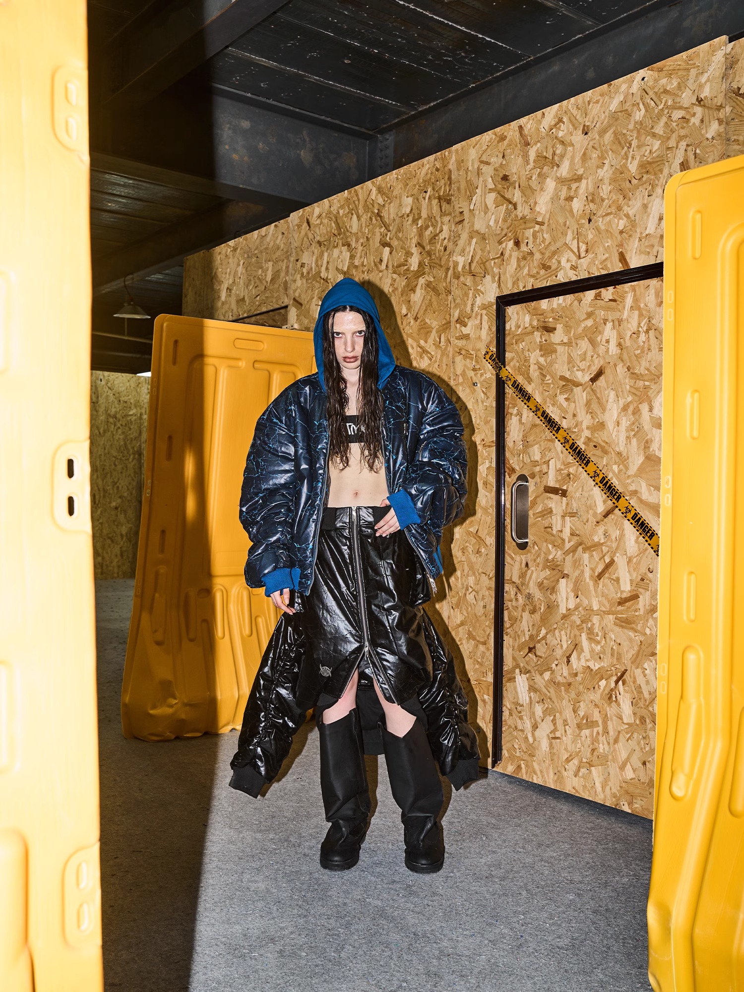 EXITMODE BY BLINDNOPLAN 24AW Cracked Texture Oversized Bomber Jacket