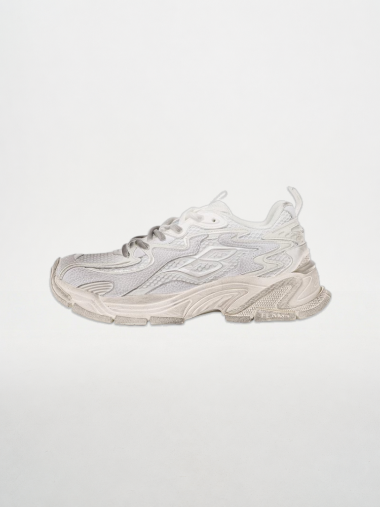 FLAME 2.0 Old White Sneakers