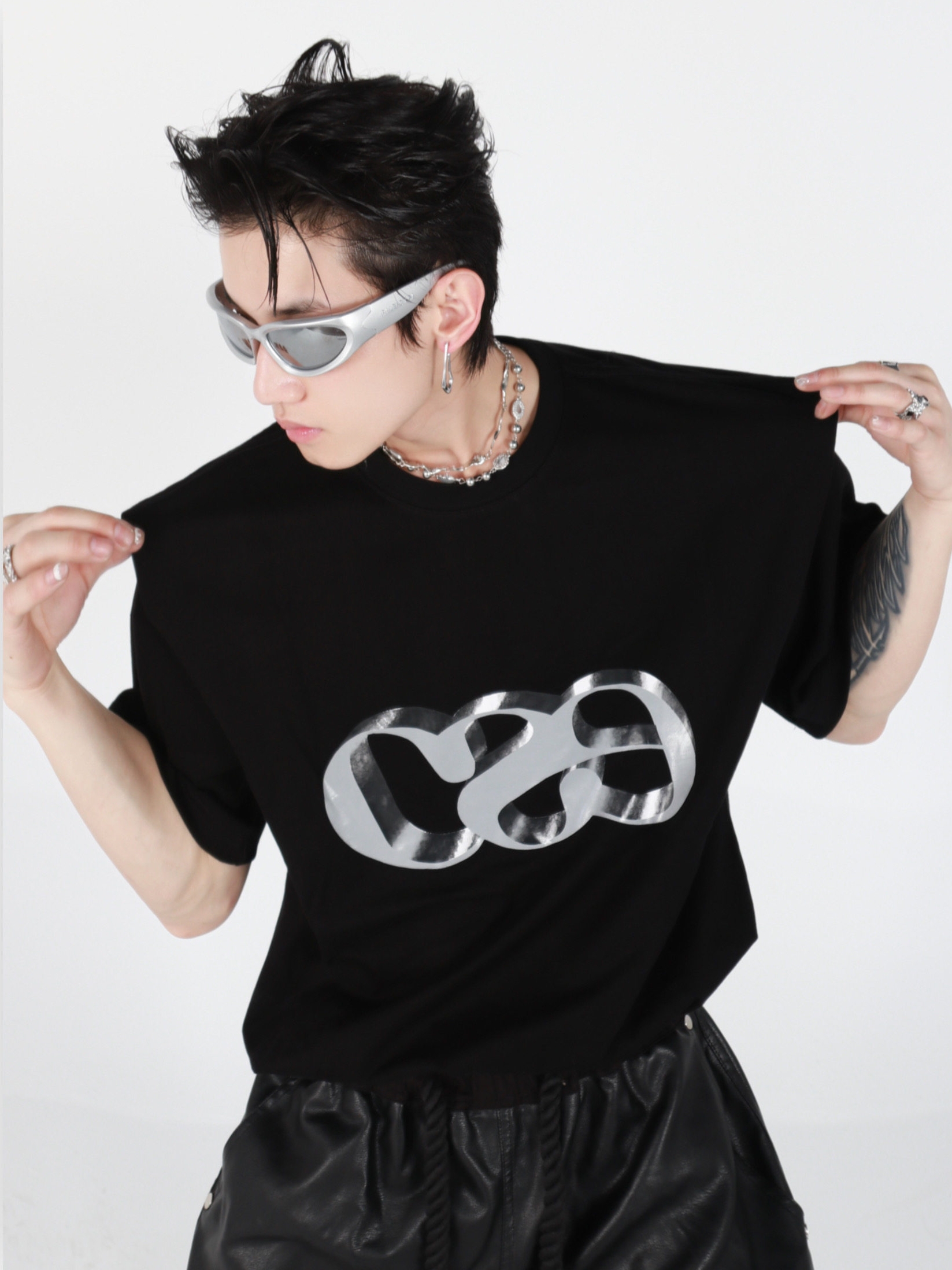 Metallic Letter Print Shoulder-Padded Tee