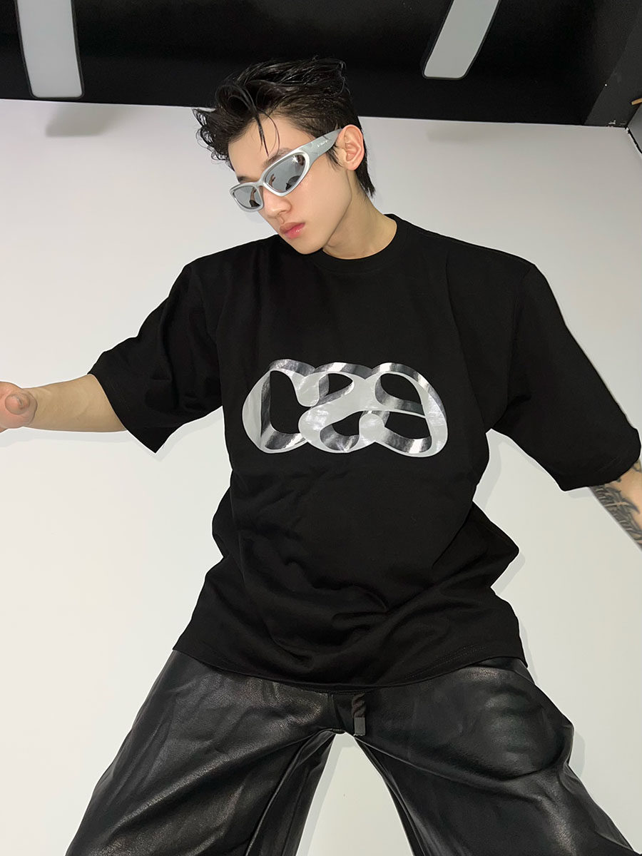 Metallic Letter Print Shoulder-Padded Tee