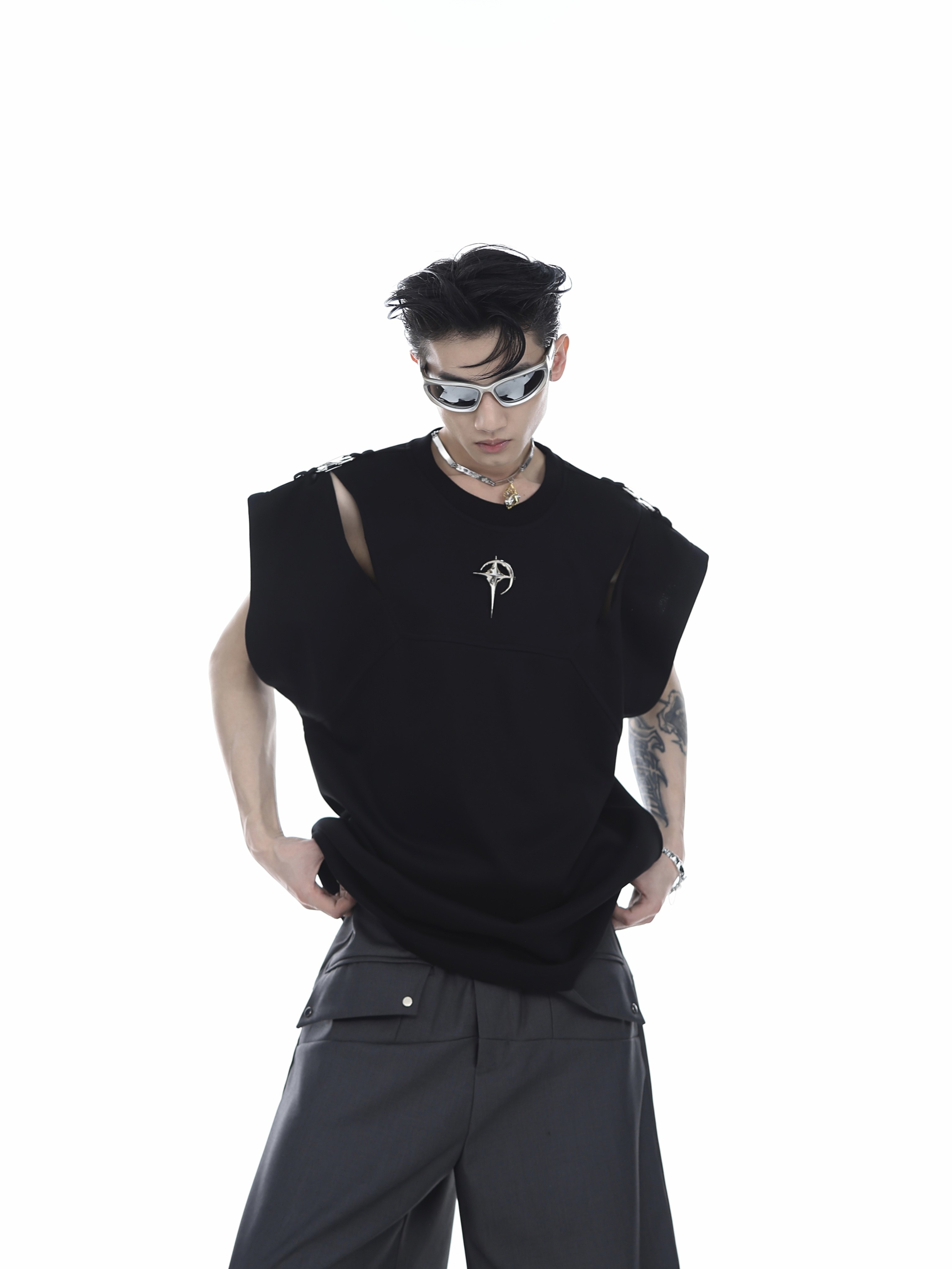 Deconstructed Metal Buckle Split Tank Top