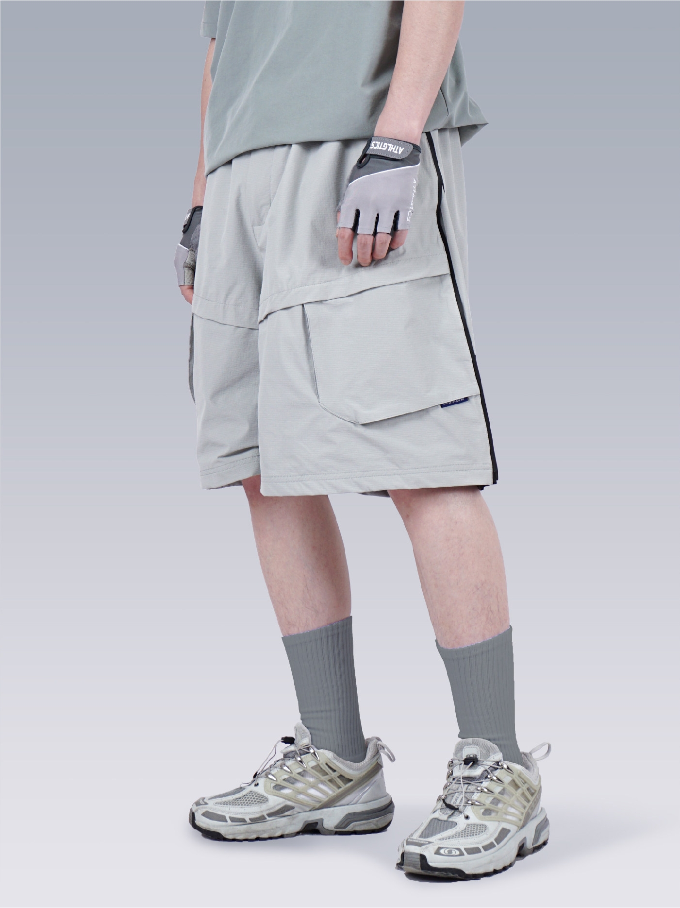 Two-Tone Quick-Dry Side-Zip Shorts