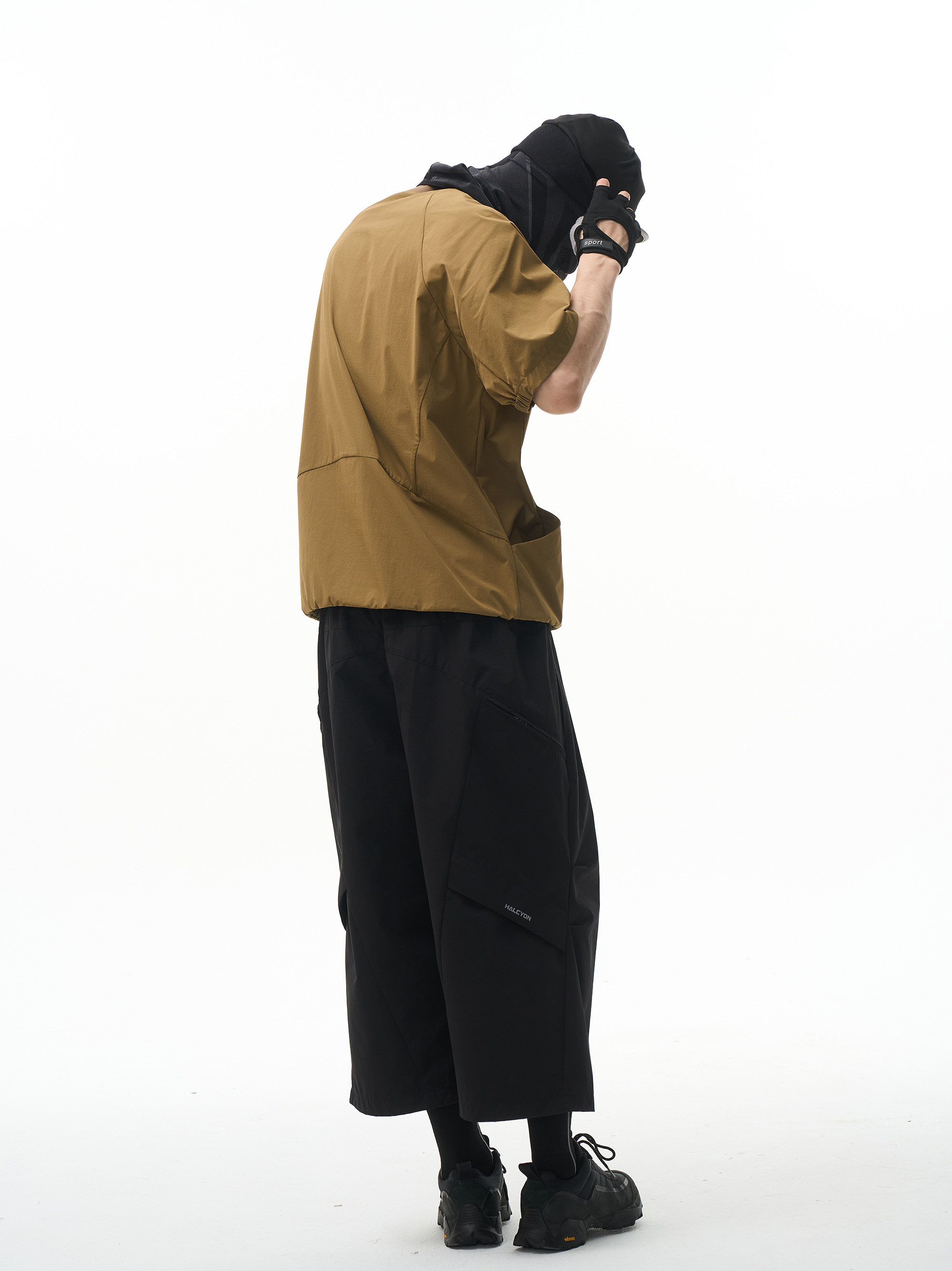 Topstitched Functional Short Sleeve