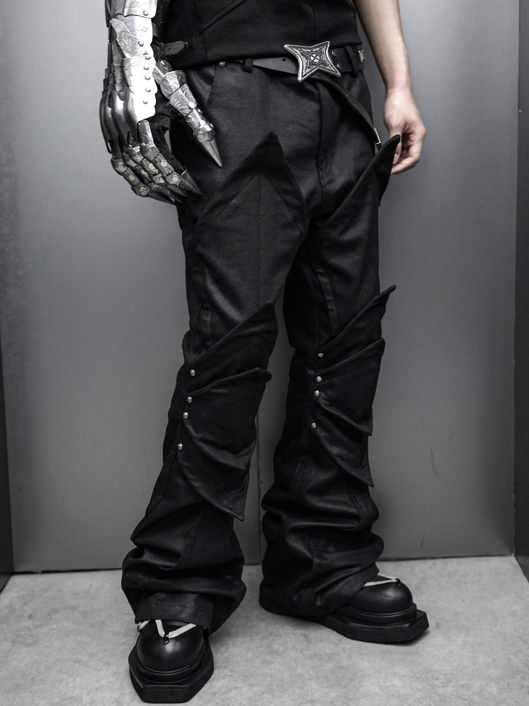 Knight」Armor Deconstructed Micro-Flare Waxed Denim Trousers