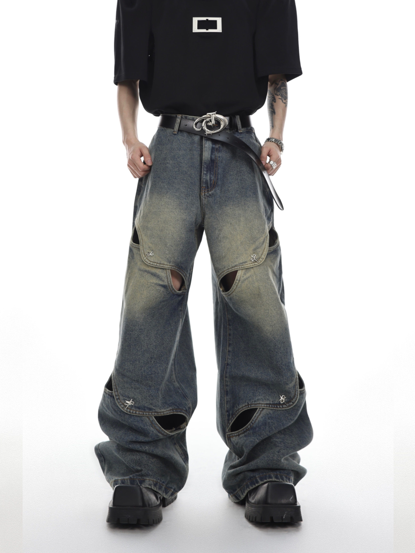 Vintage Washed Distressed Hollow-Out Jeans