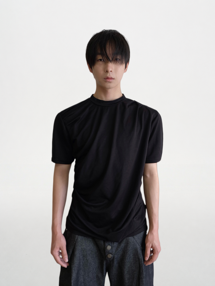 Twisted Wave Pleated Ice Silk T-Shirt