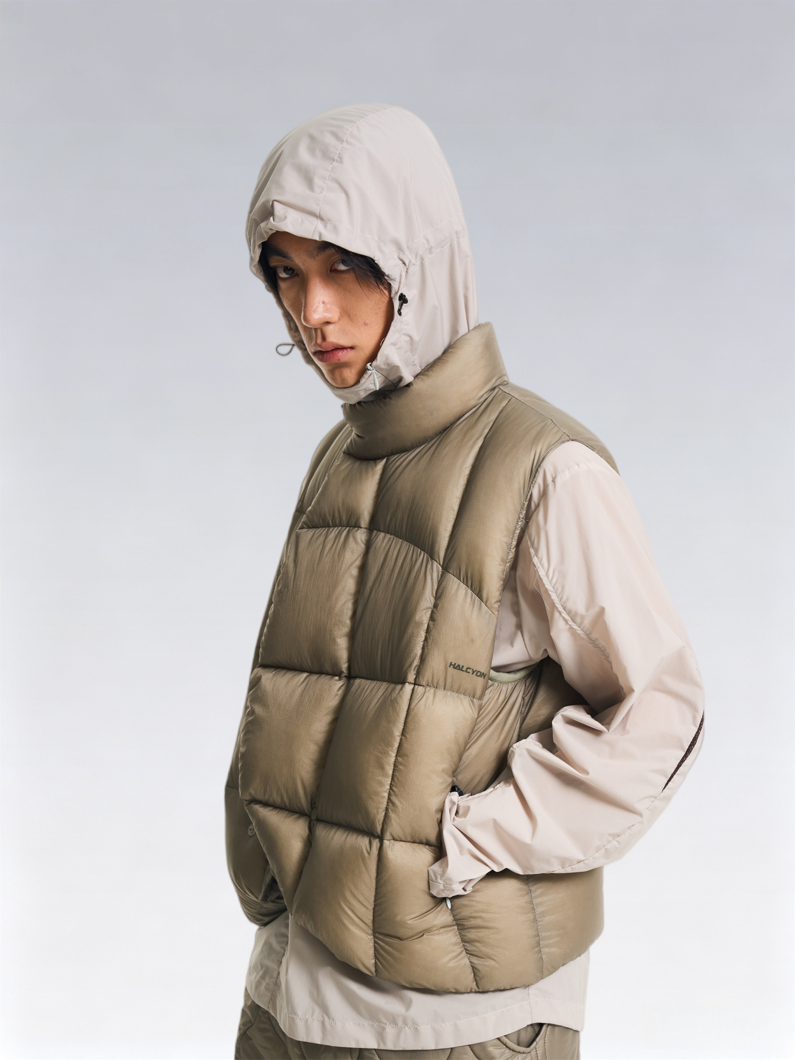 Lightweight White Duck Down Vest