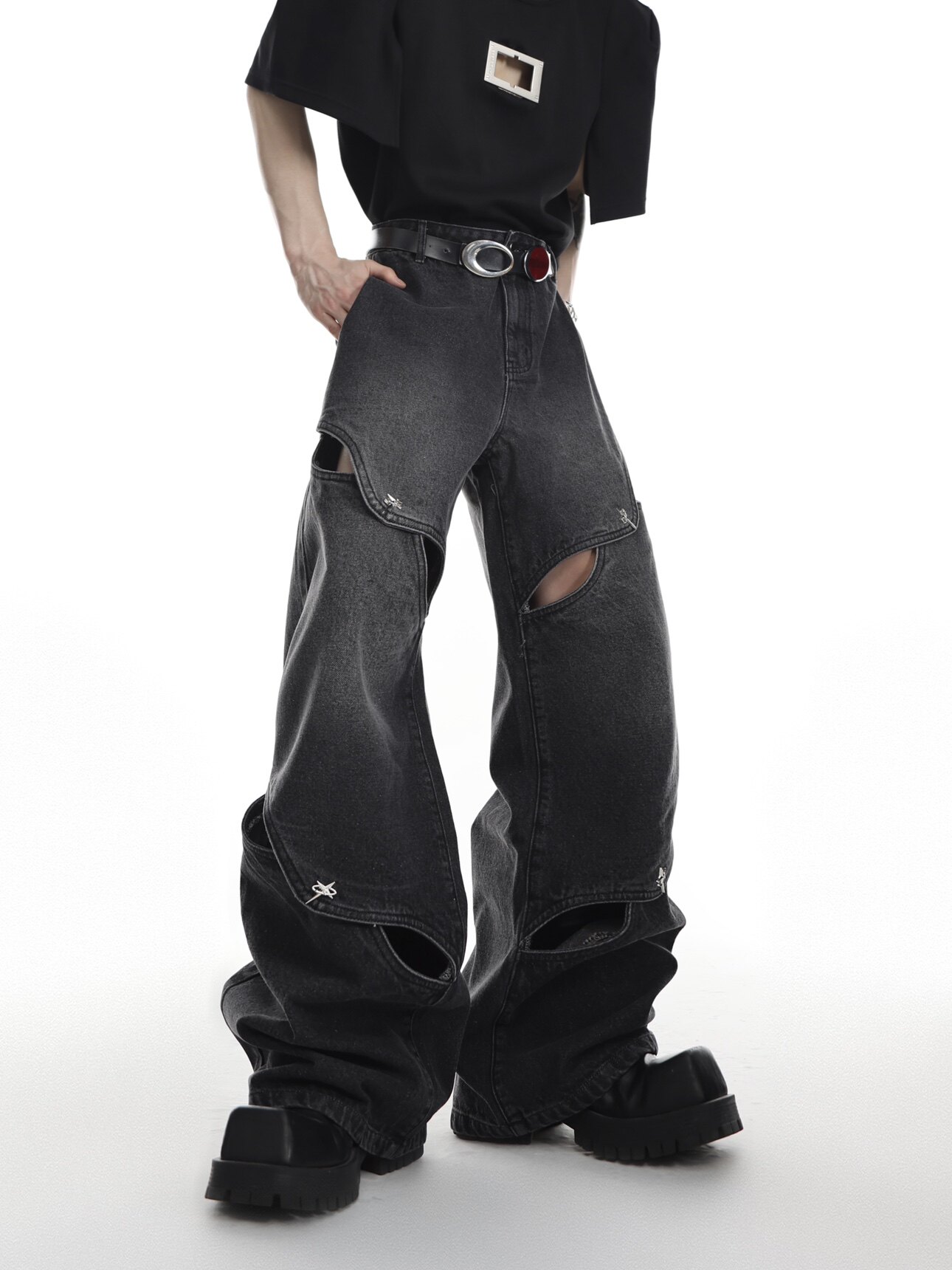 Vintage Washed Distressed Hollow-Out Jeans