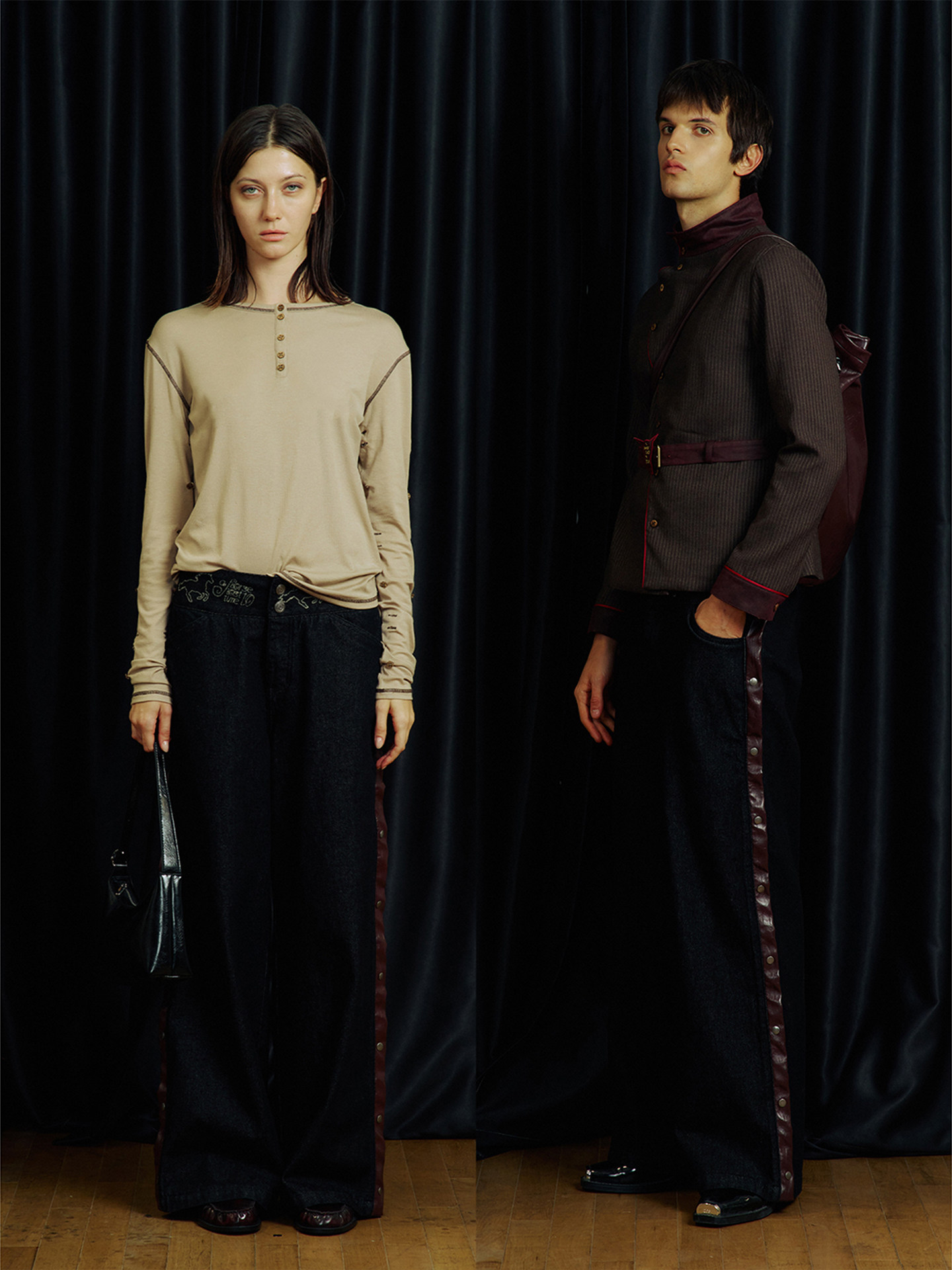 <A Horse Lost To Time> Black Raw Denim Jeans