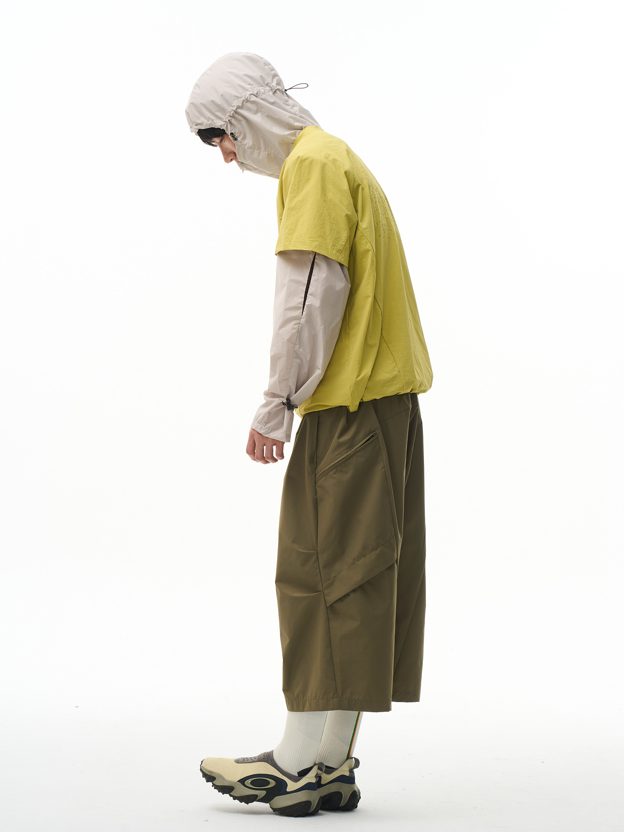Sorona Woven Pleated Cropped Trousers