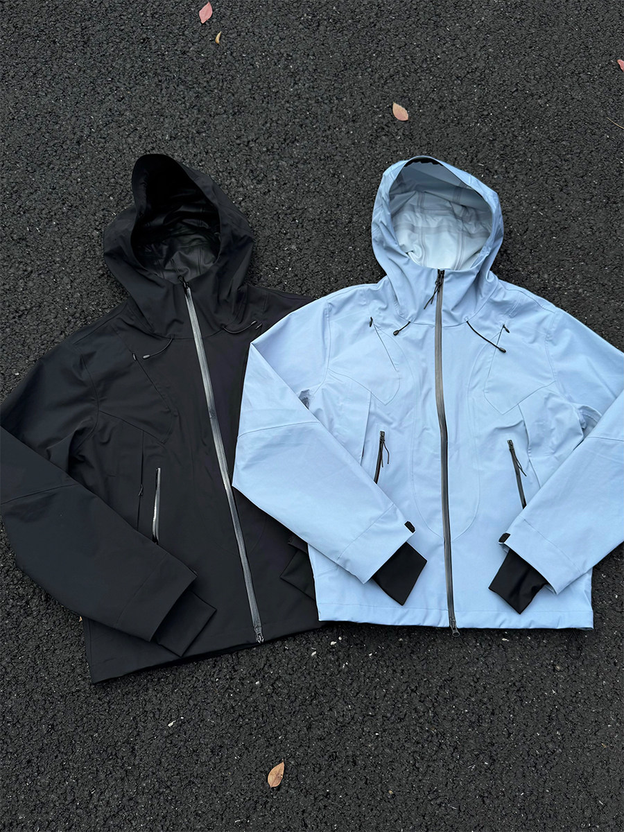 Lancet Full-Taped Storm Jacket
