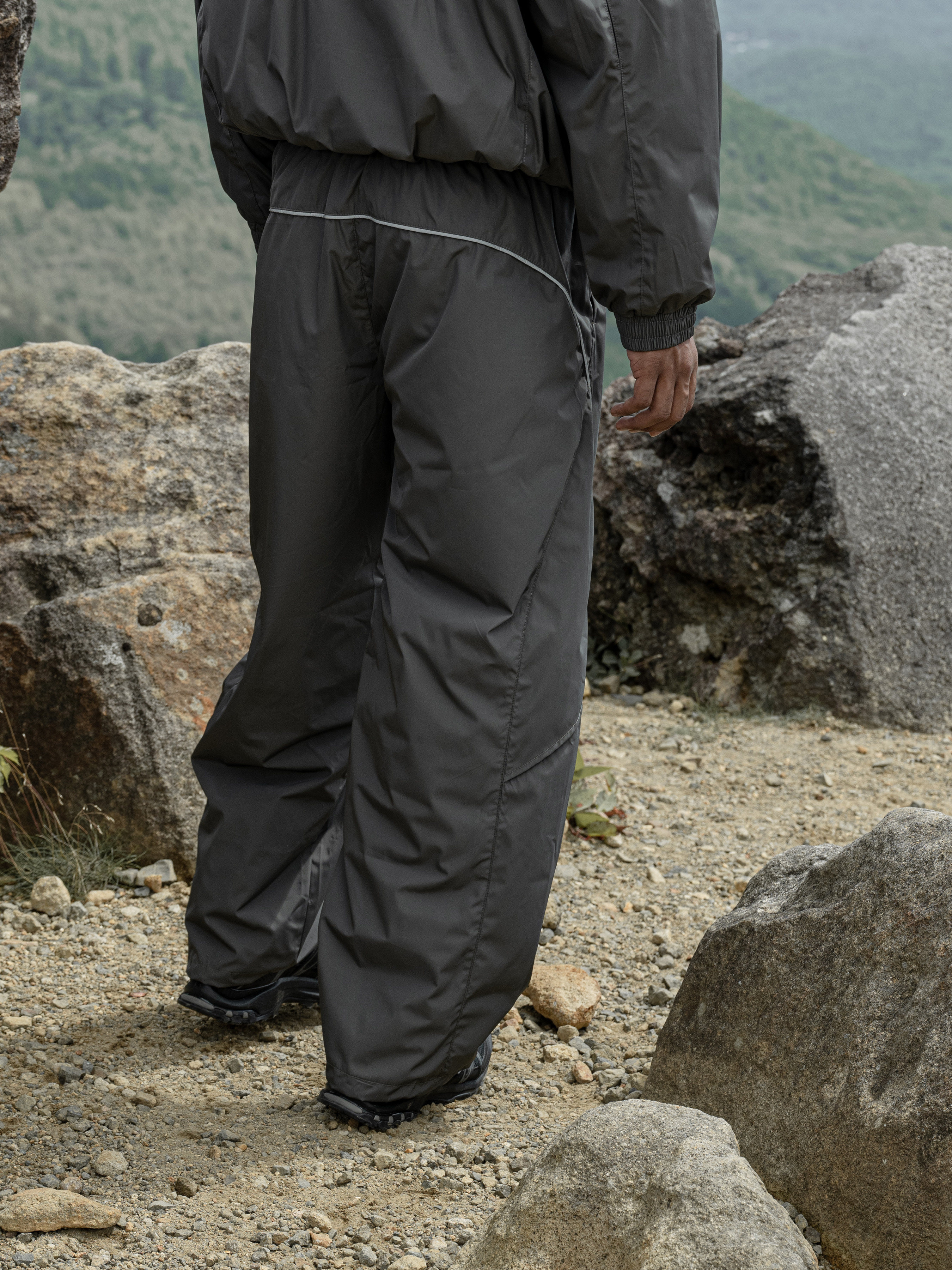 Lightweight Outdoor Water-Repellent Casual Pants