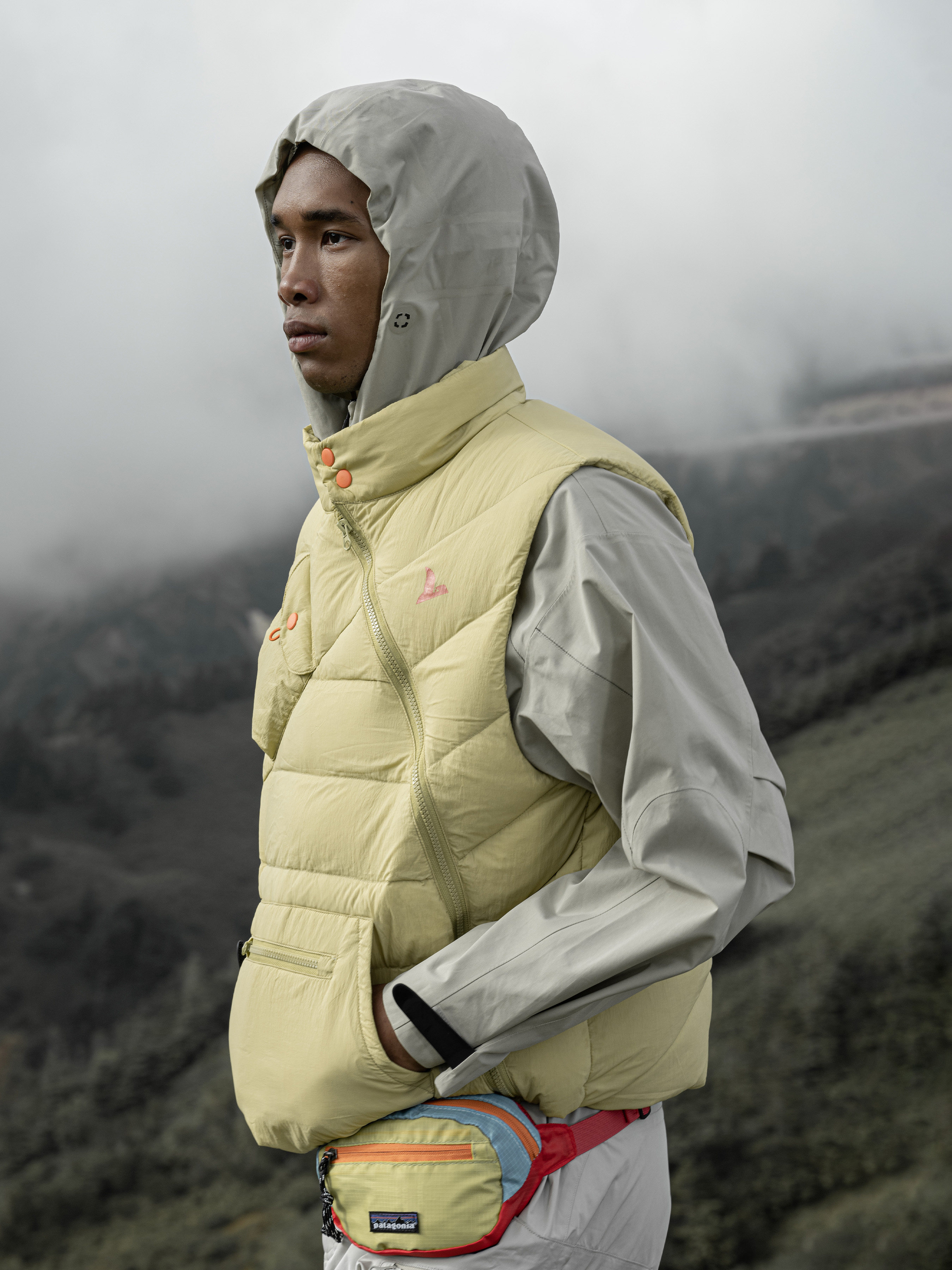 High-Loft White Duck Down Lightweight Asymmetric Vest
