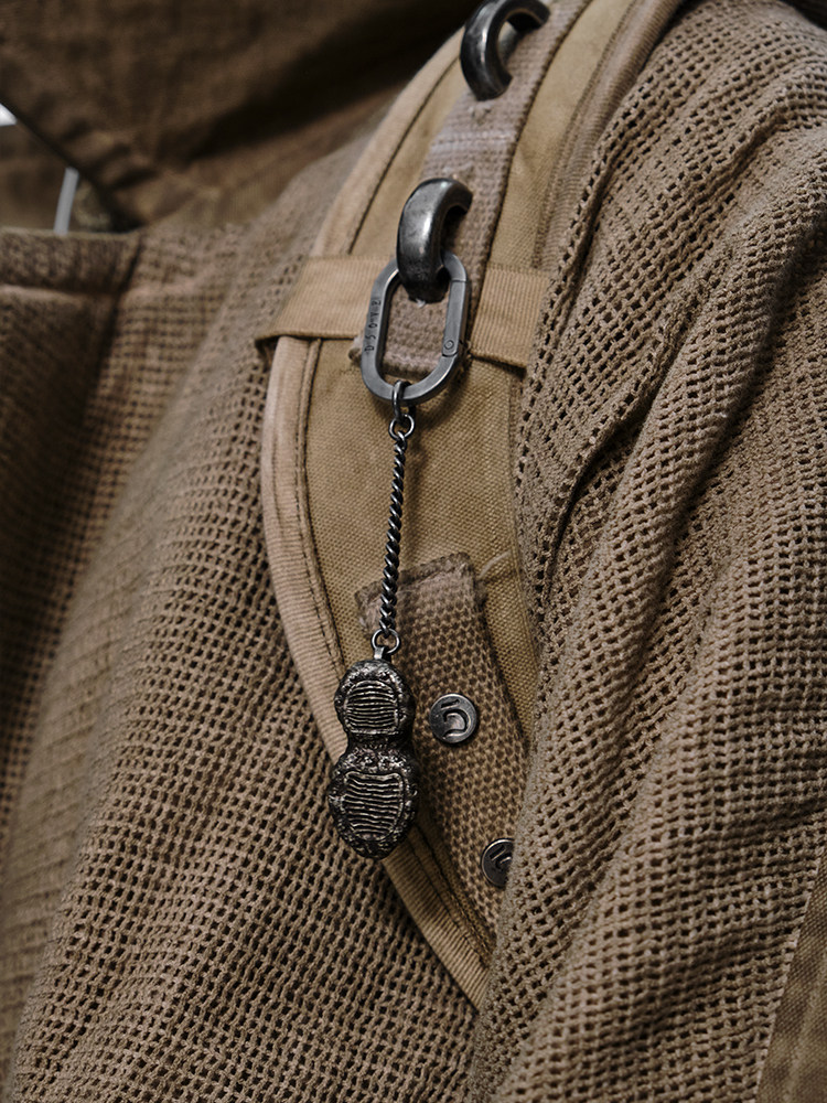 ENGINEER SNEAKER Metal Pendant