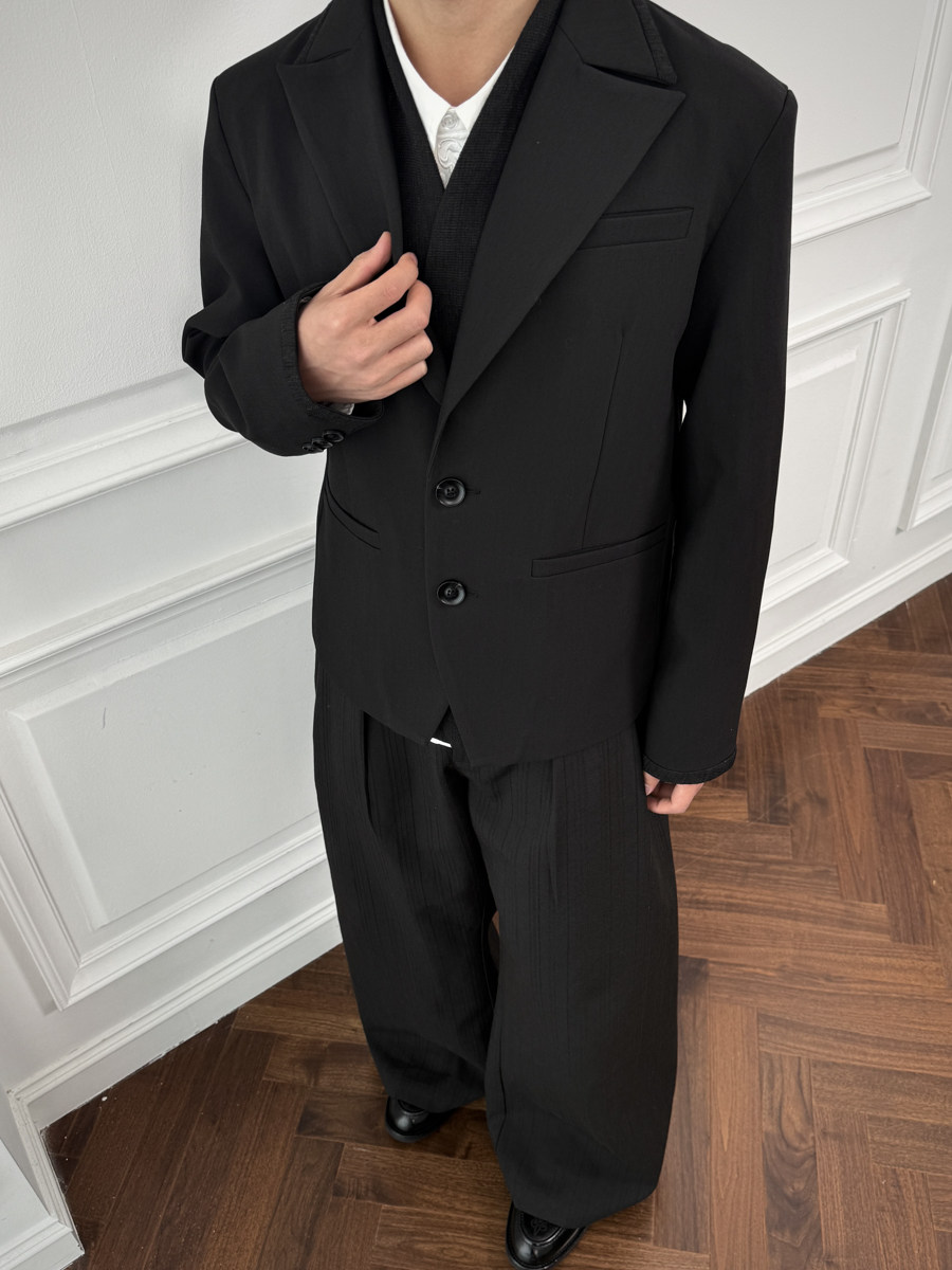Host Two-in-One Set-Shoulder Blazer