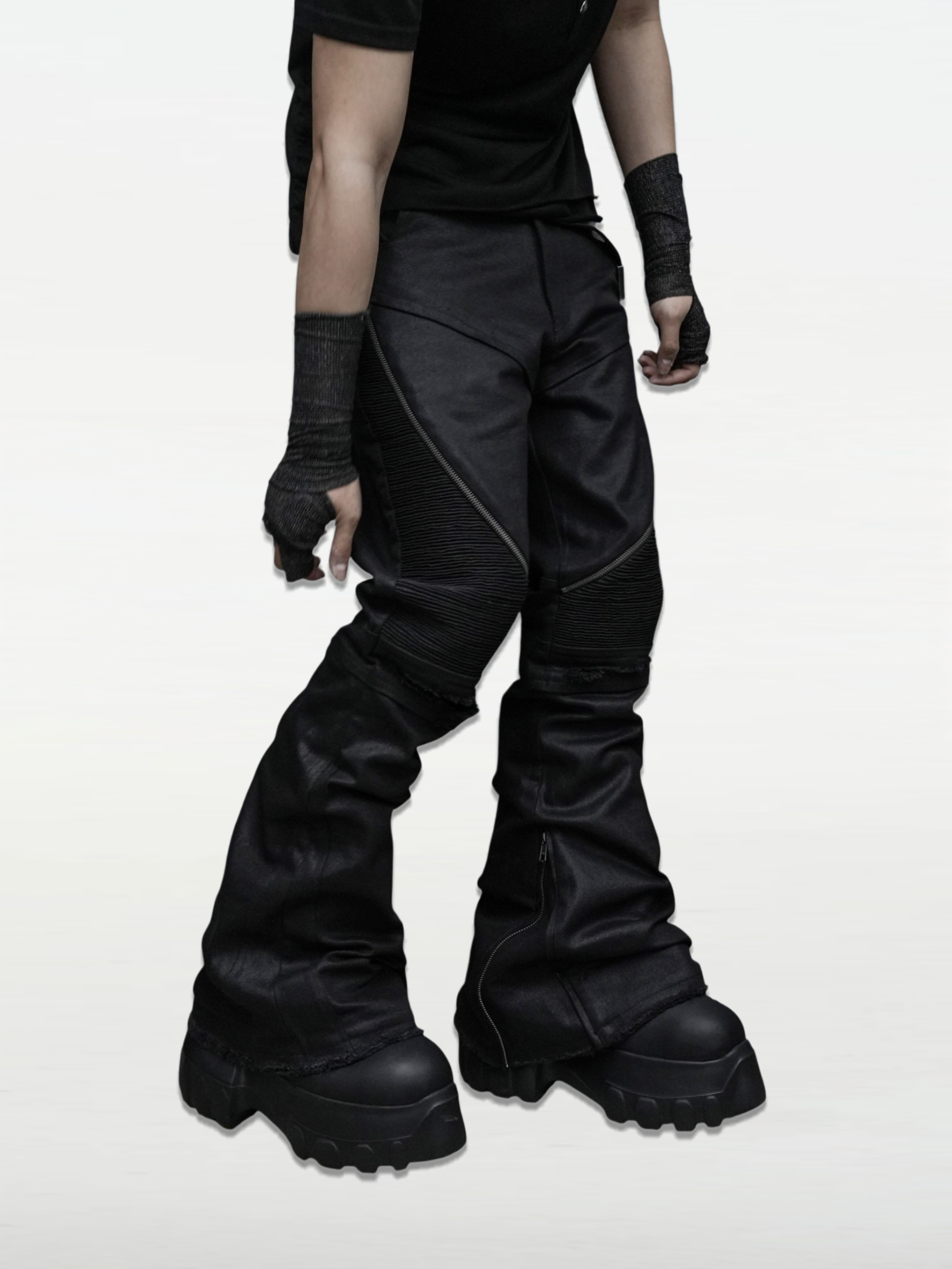 「Ripped Pleat」Textured Deconstructed Distressed Waxed Denim Trousers