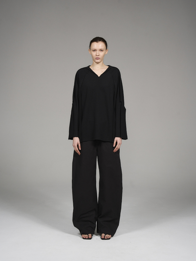 BLINDNOPLAN Level Series V-Neck Flying Panel Long-Sleeve T-Shirt