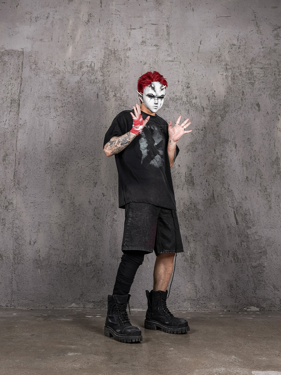 UNDERWATER Raven Tee