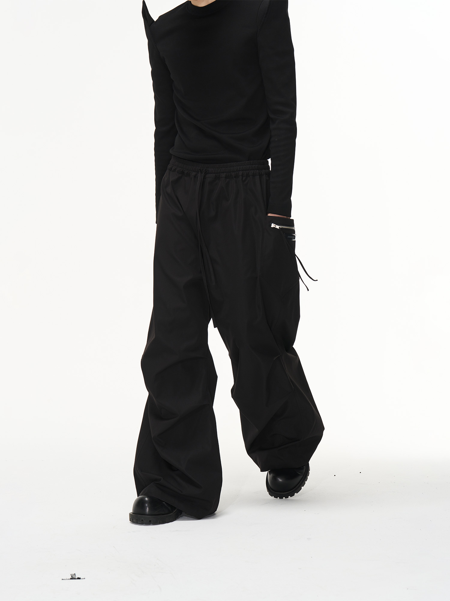 BLINDNOPLAN 23AW 先锋立体捏褶廓形纯色直筒拉链宽松休闲长裤