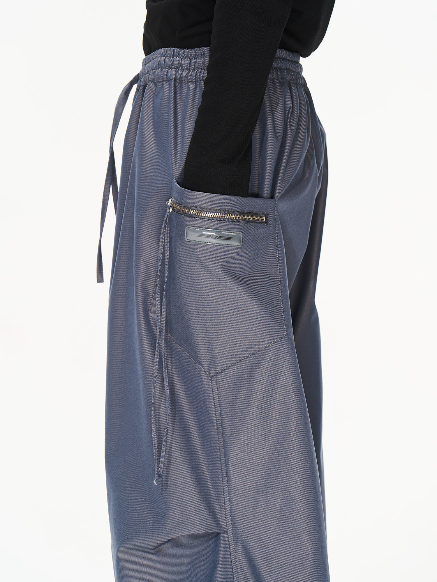 BLINDNOPLAN 23AW 先锋立体捏褶廓形纯色直筒拉链宽松休闲长裤