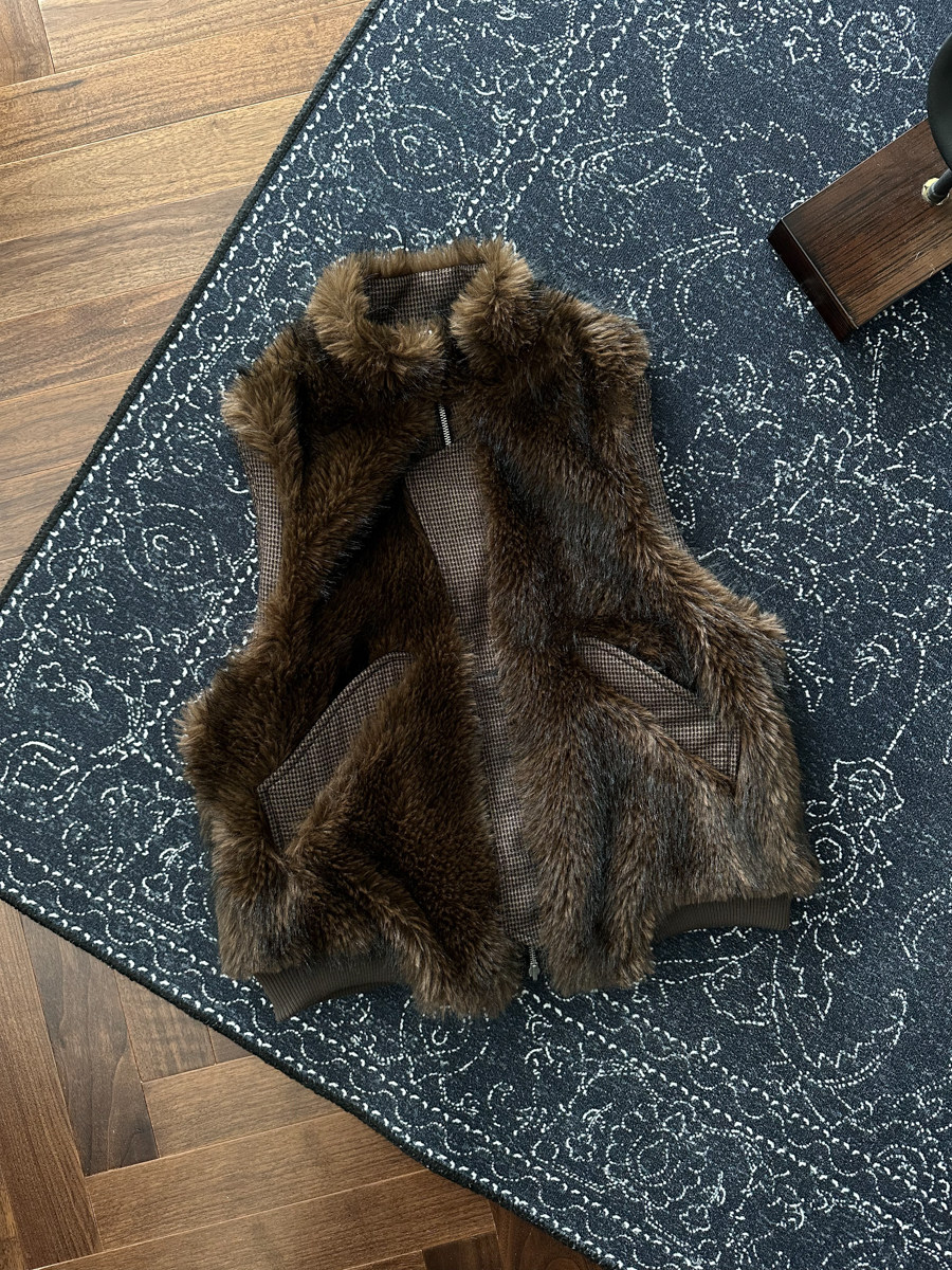 Hunter Reversible Vest Condor