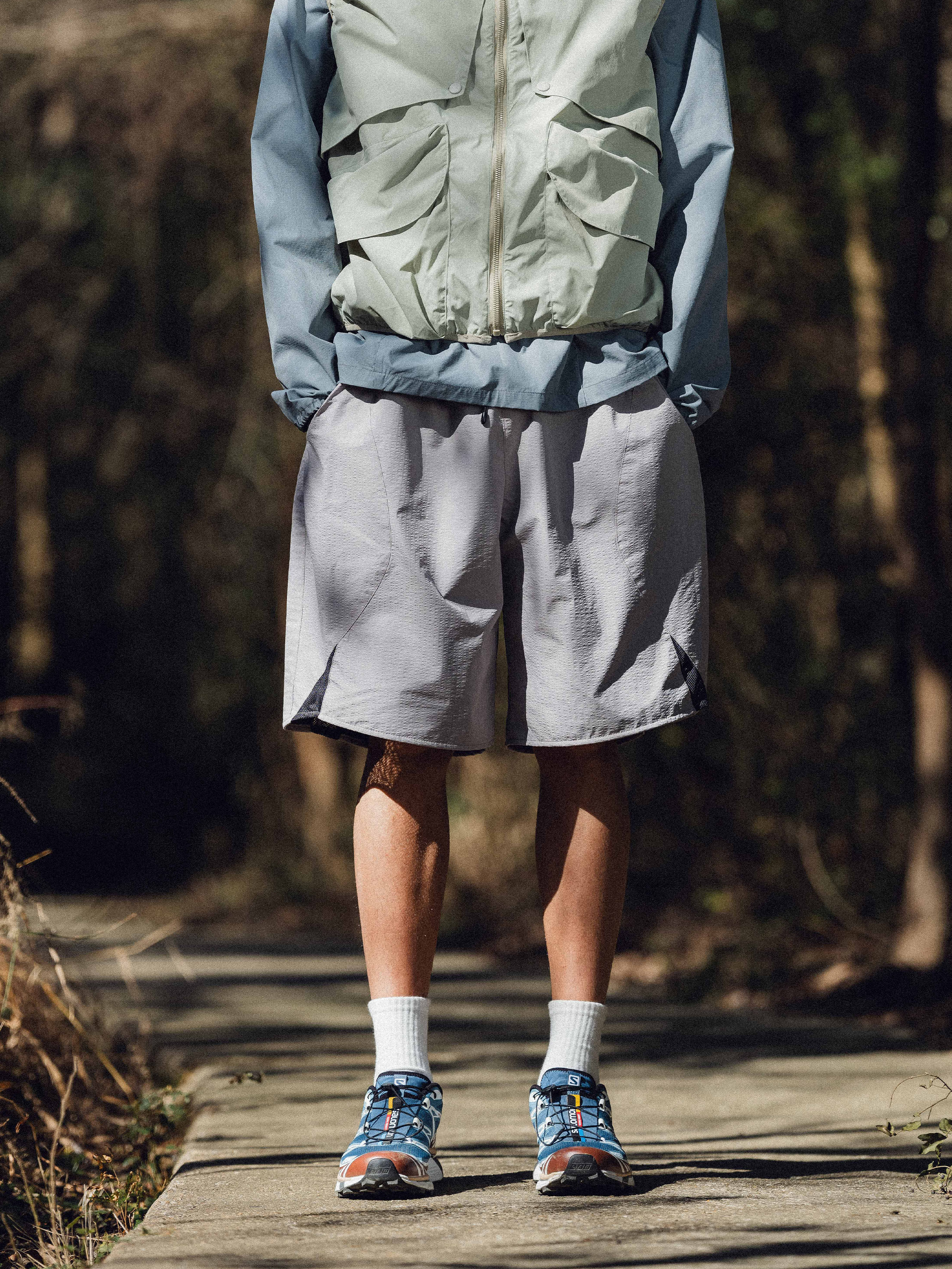 Basic Color-Block Water-Repellent Shorts