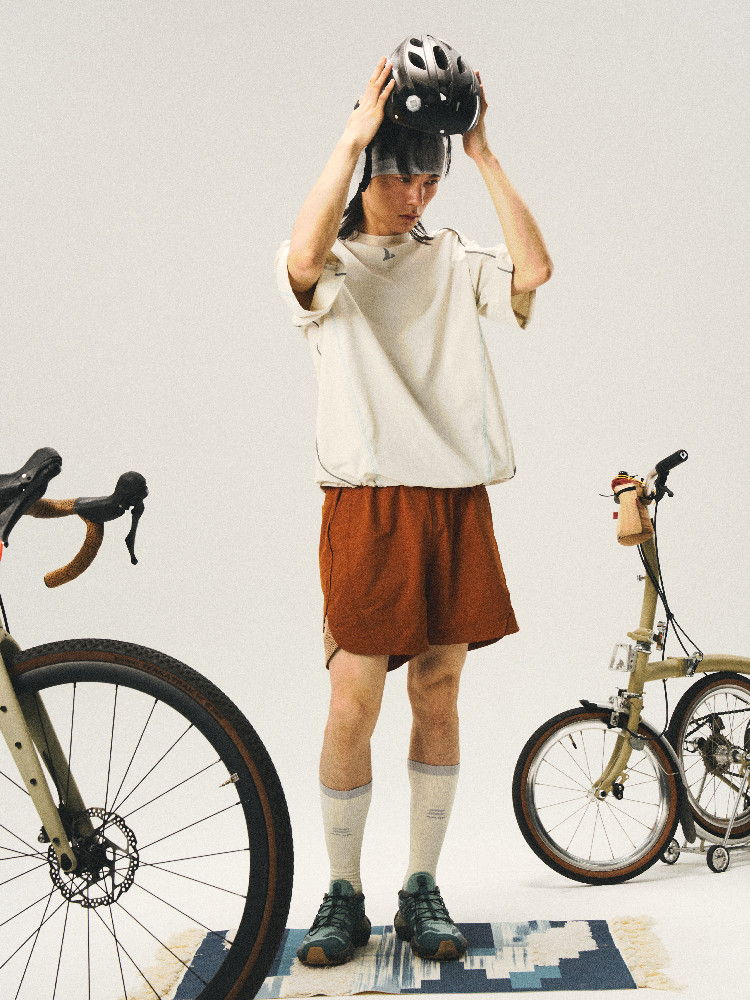 Water-Repellent Reflective Panel Drawstring Short Sleeve T-Shirt