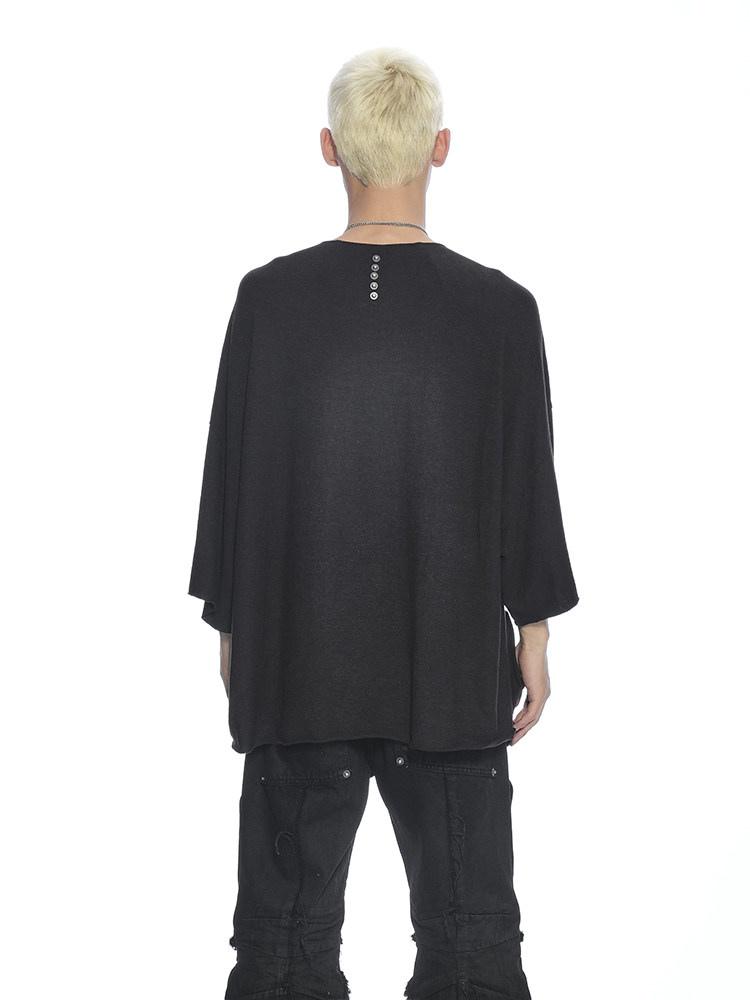 FIGHTGEAR Portrait Graphic Cropped Sleeve Tee