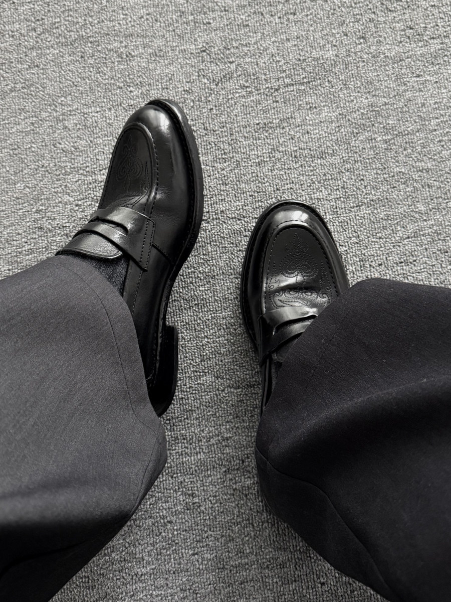 Iris-Embroidered Horsehide Goodyear Loafer