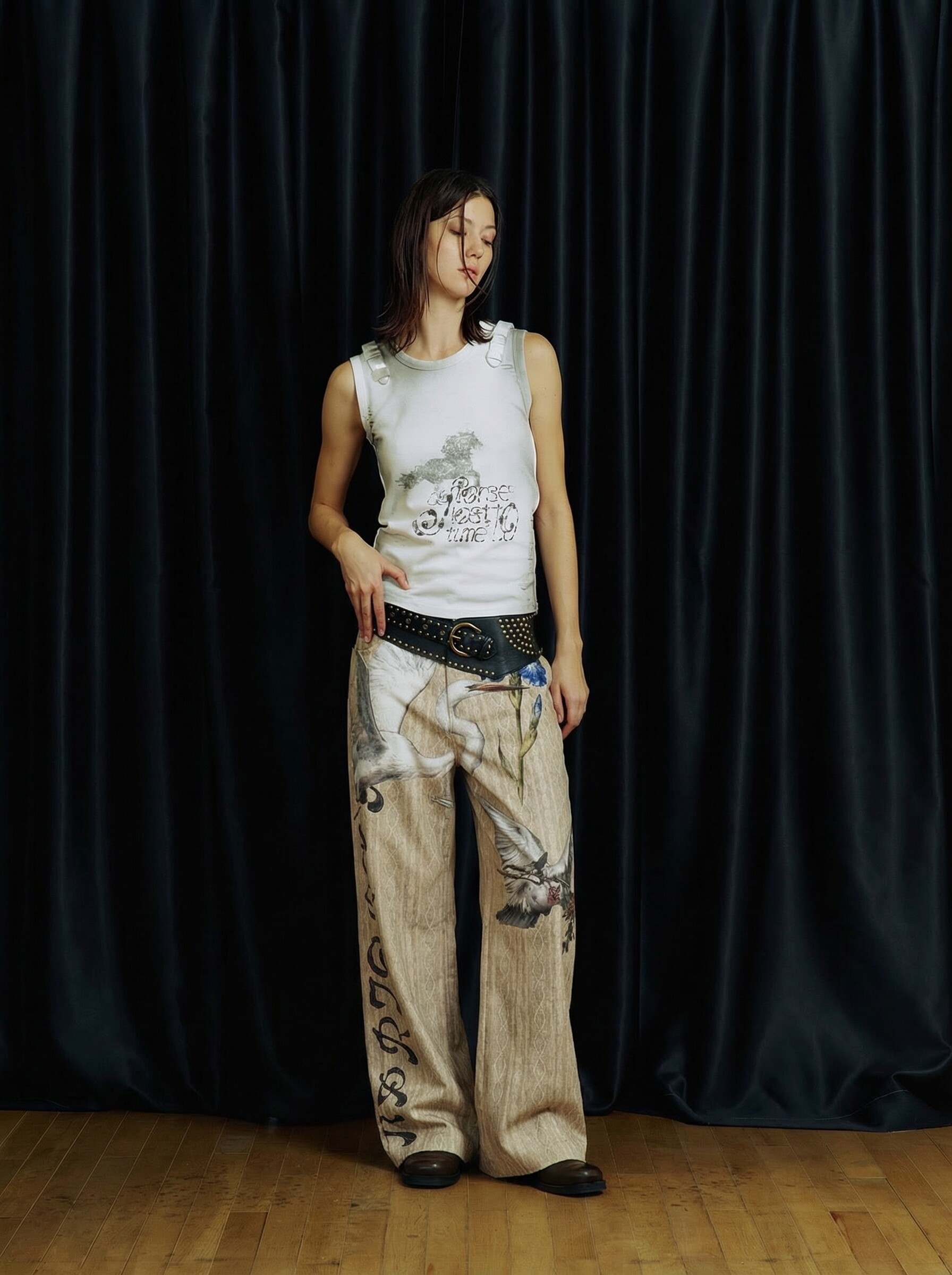 <A horse lost to time> Dirty Tank Top