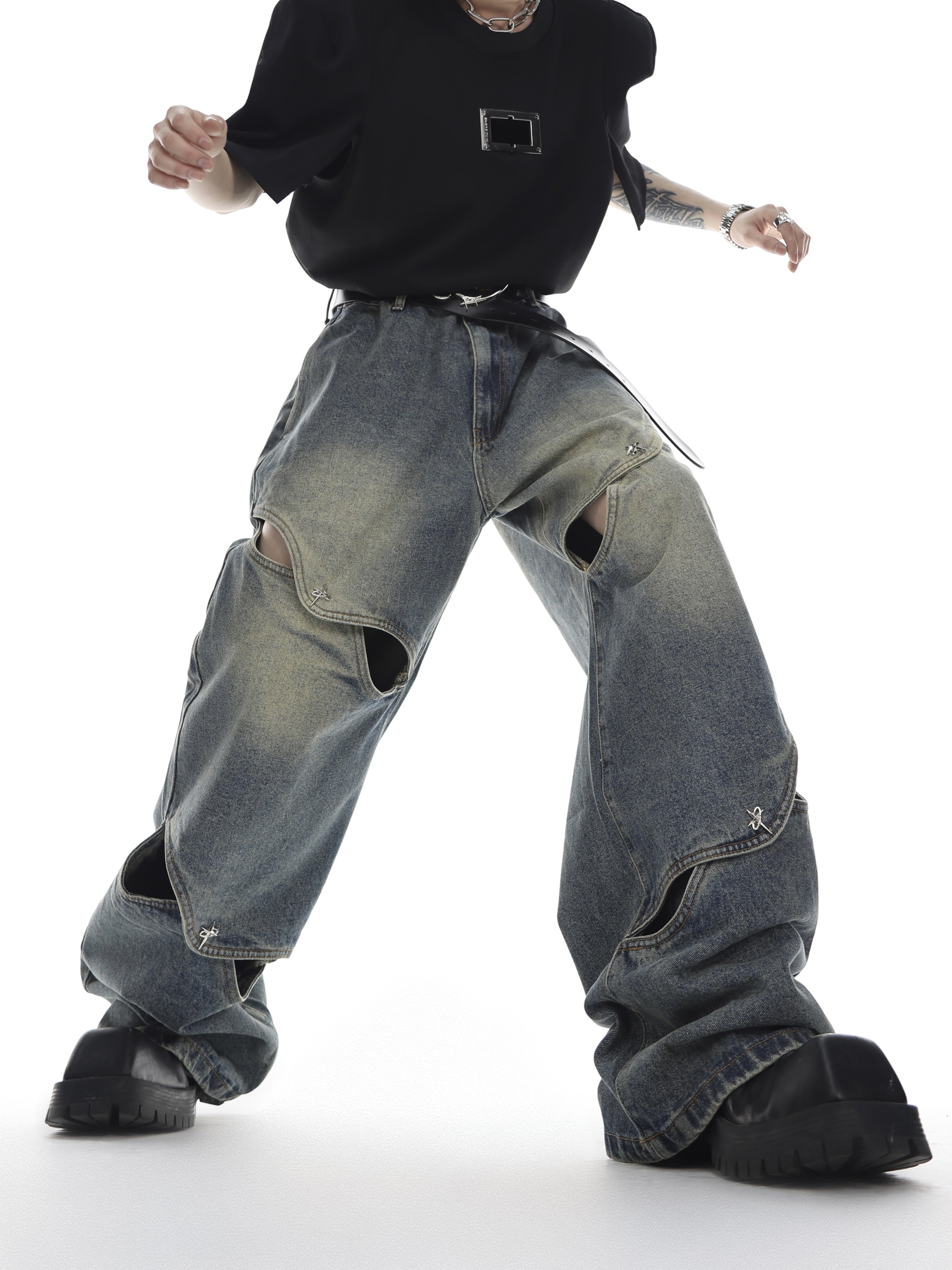 Vintage Washed Distressed Hollow-Out Jeans