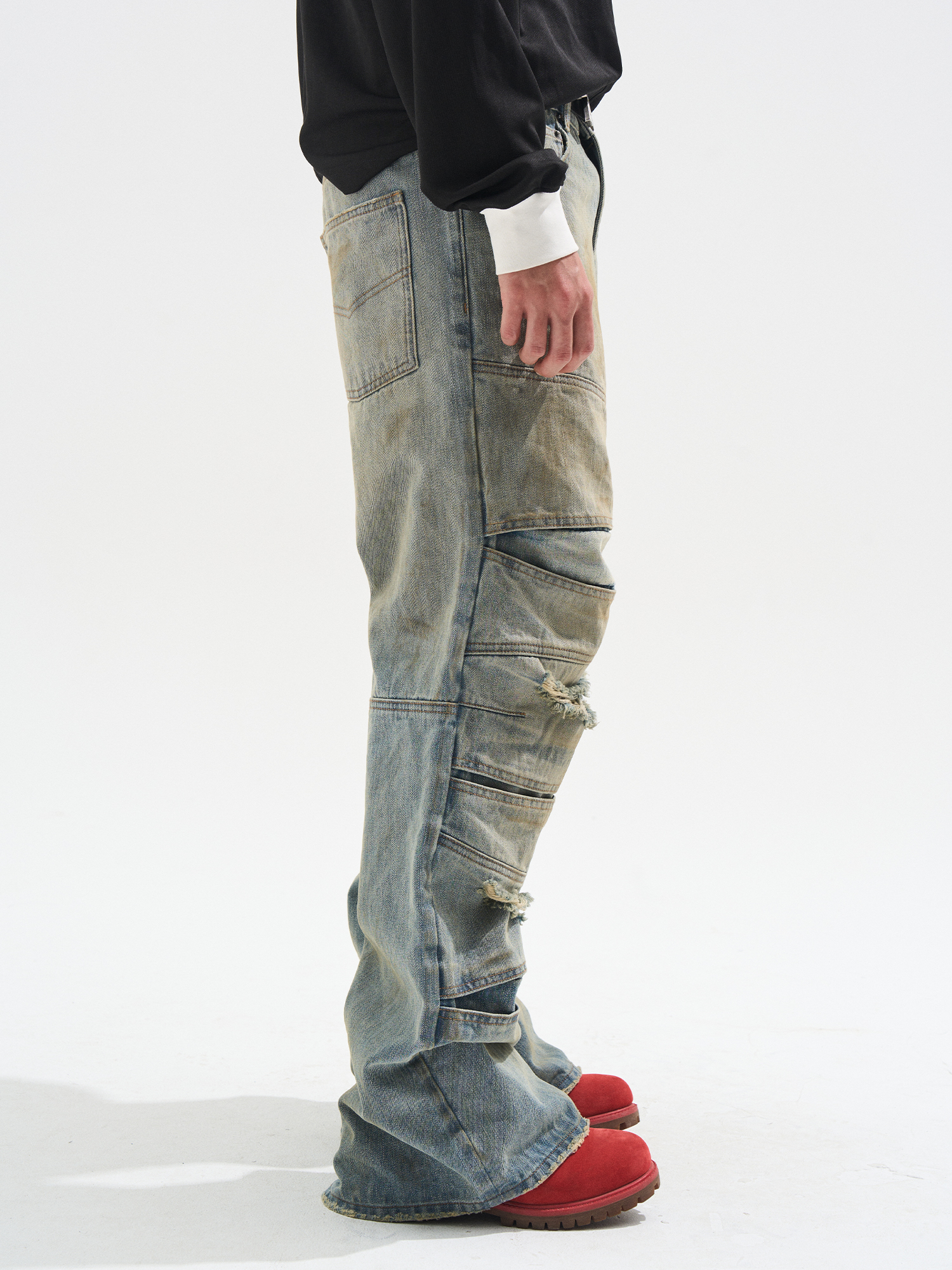 EXITMODE BY BLINDNOPLAN Layered Segmented Distressed Washed Jeans