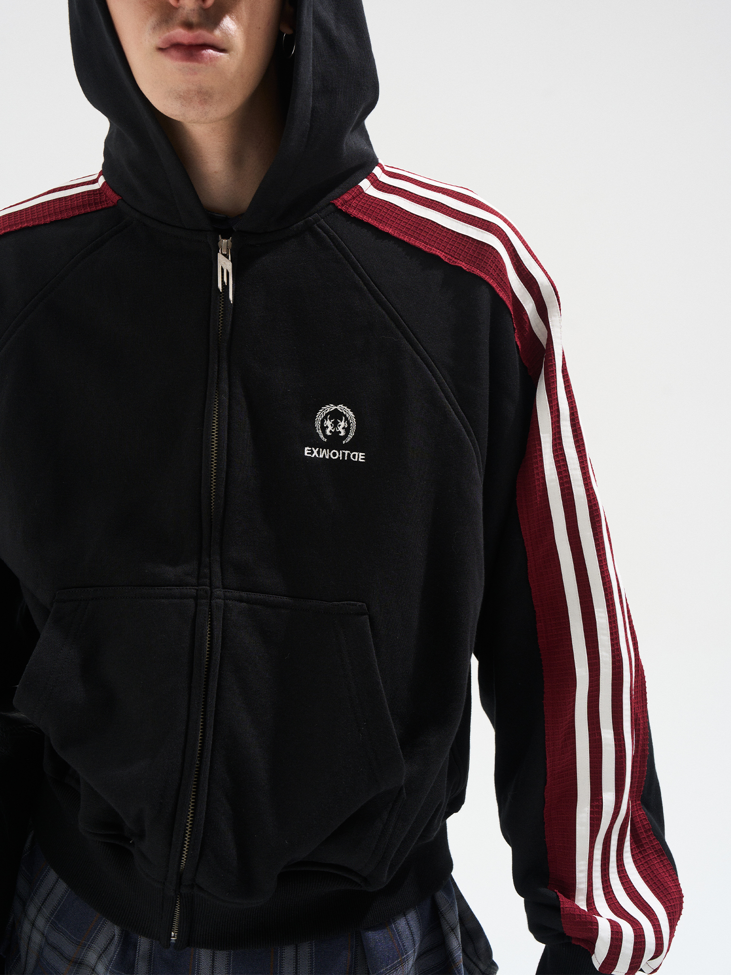 EXITMODE BY BLINDNOPLAN Raw-Edge Color-Block Stripe Sweatshirt Jacket