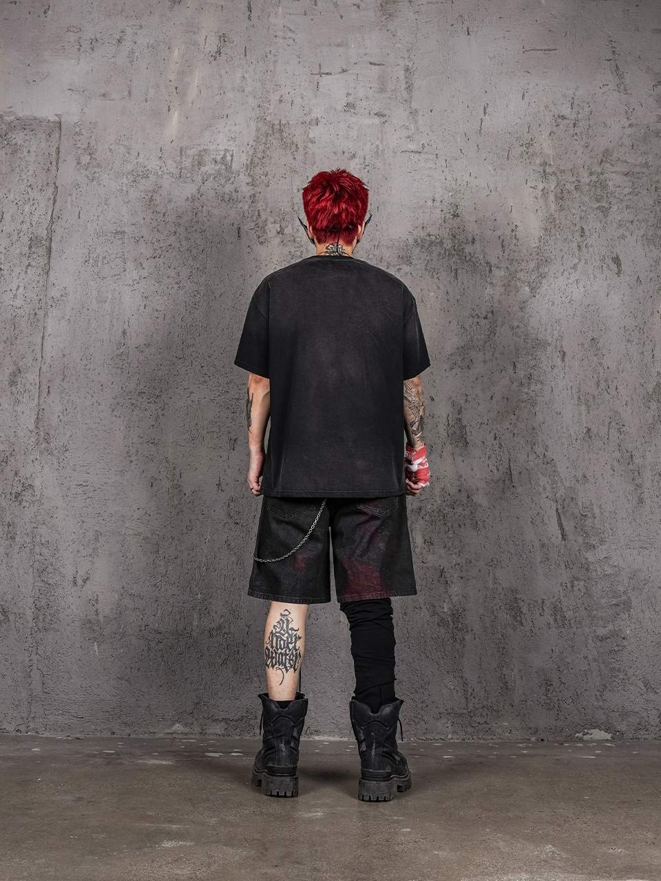 UNDERWATER Raven Tee