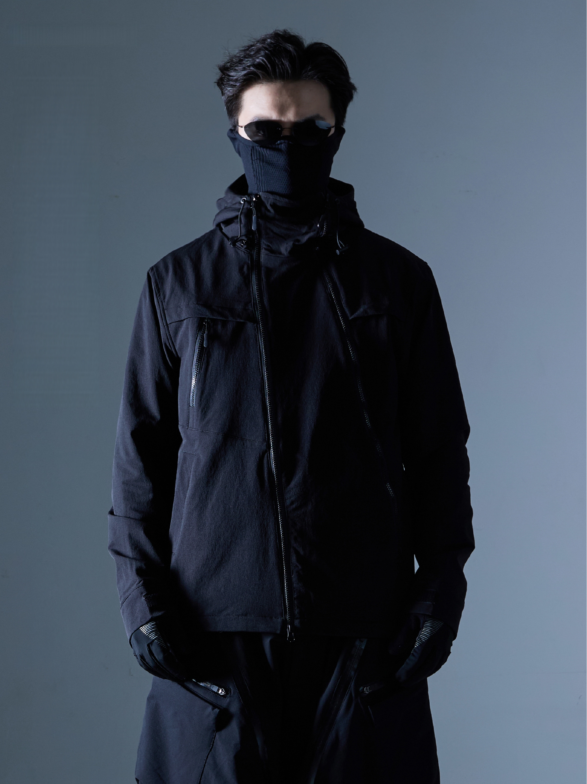 Dual Closure System Softshell Commuter Jacket