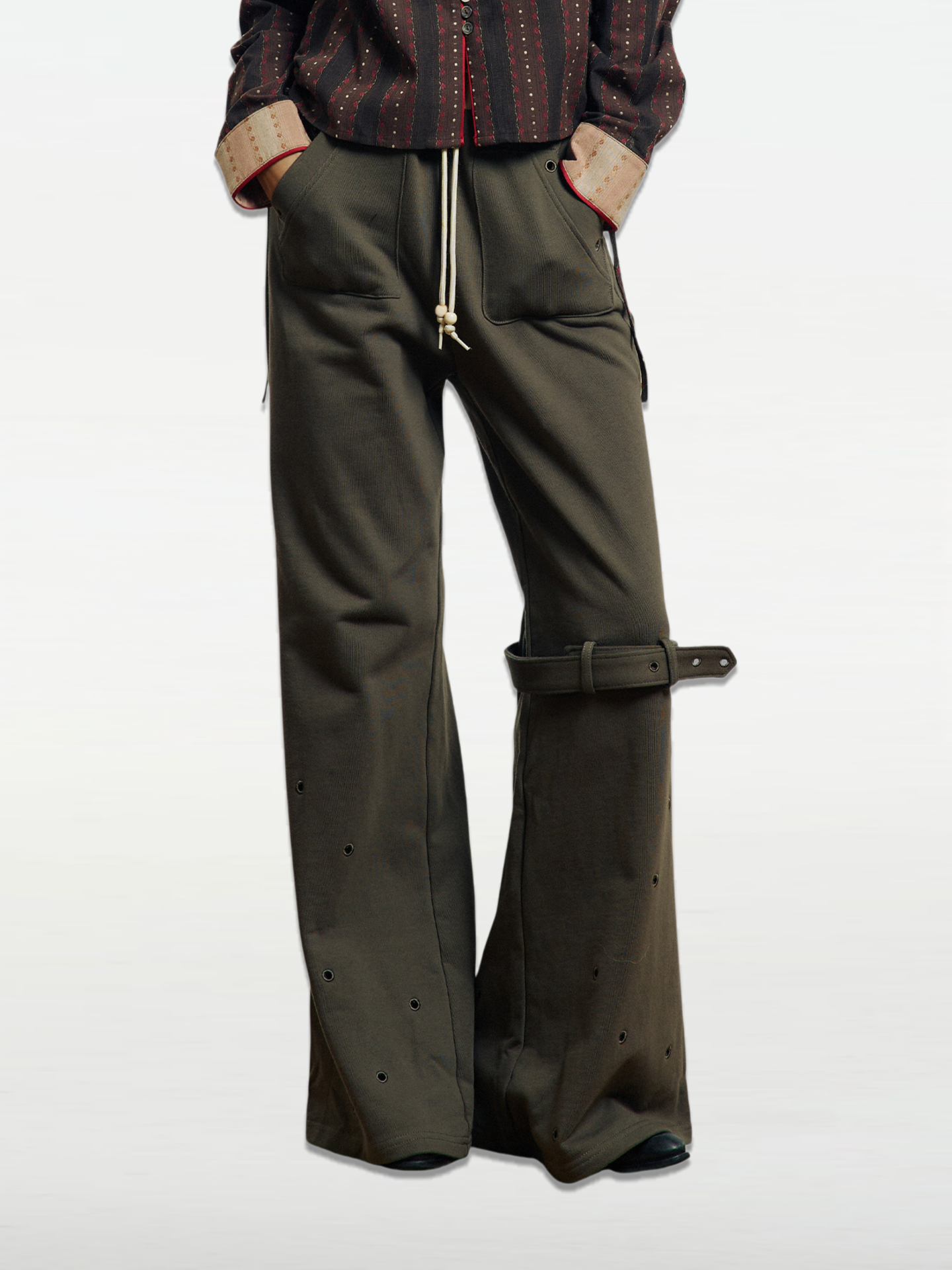 Hollow Slim Sweatpants