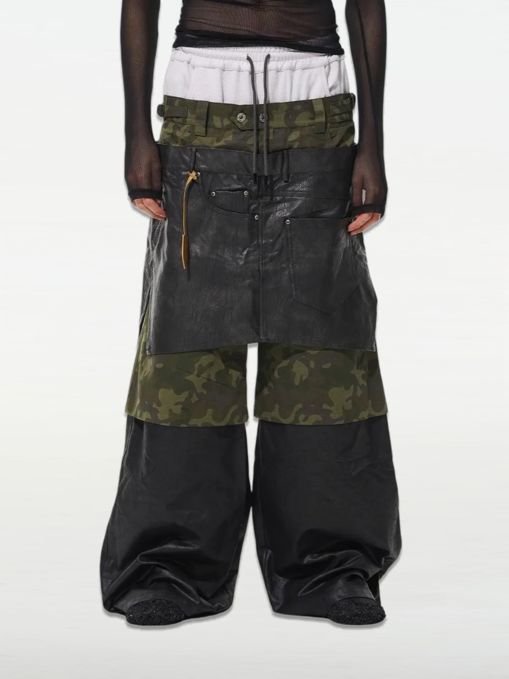 Multi-Layer Visual Tag Pants