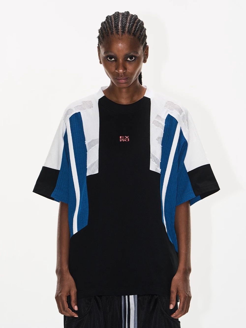 EXITMODE BY BLINDNOPLAN Color-Block Textured Embroidery T-Shirt