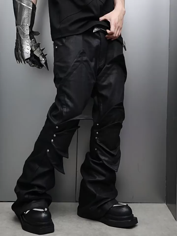 Knight」Armor Deconstructed Micro-Flare Waxed Denim Trousers