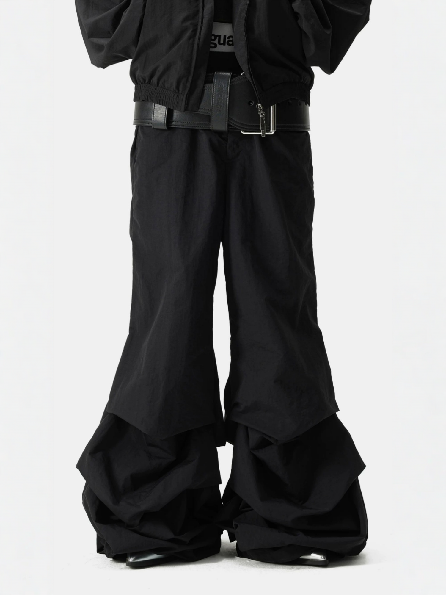 Sequential Live-Pleat Pants