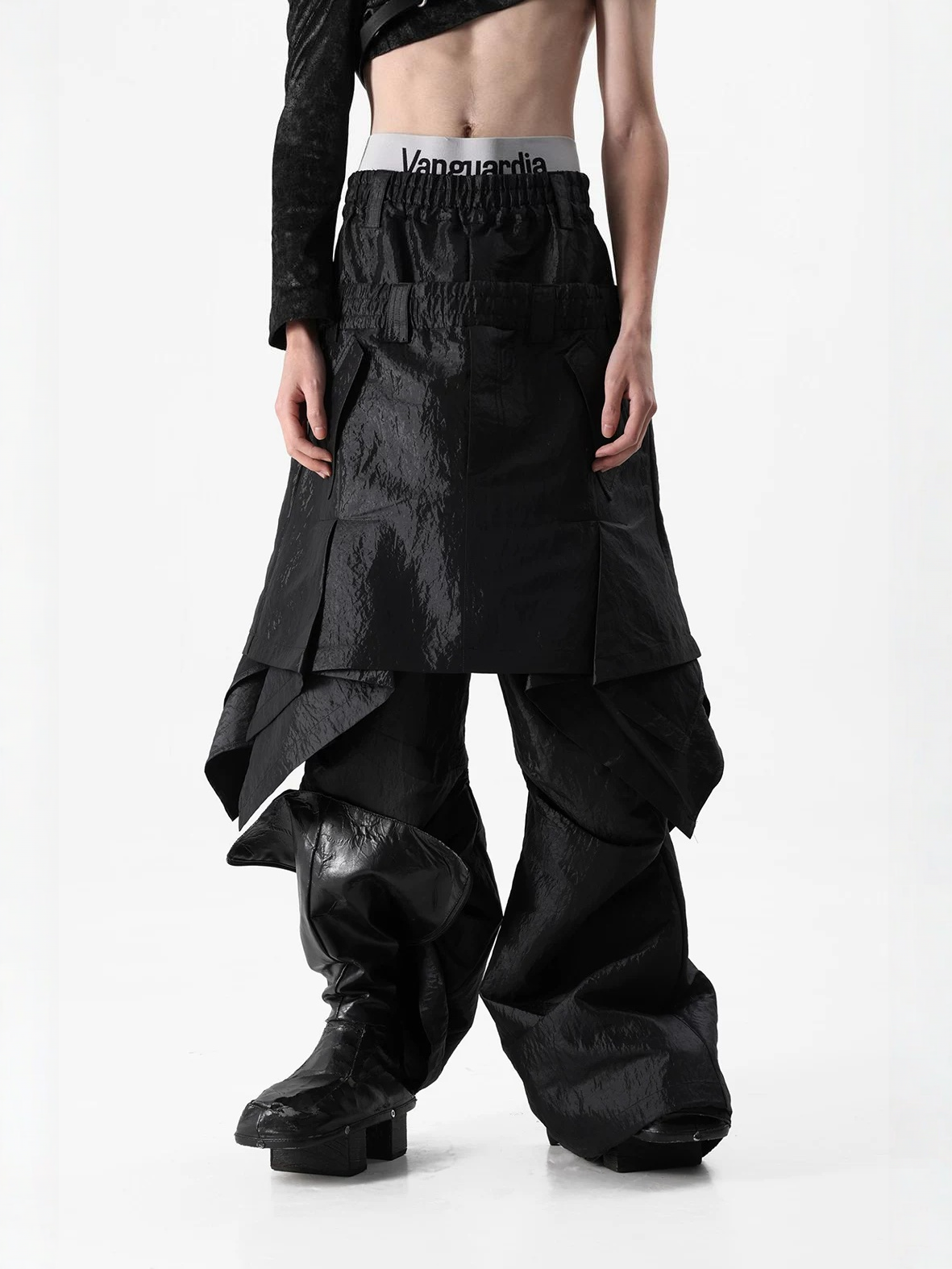 Liquid-Light Tempered Skirt-Pants