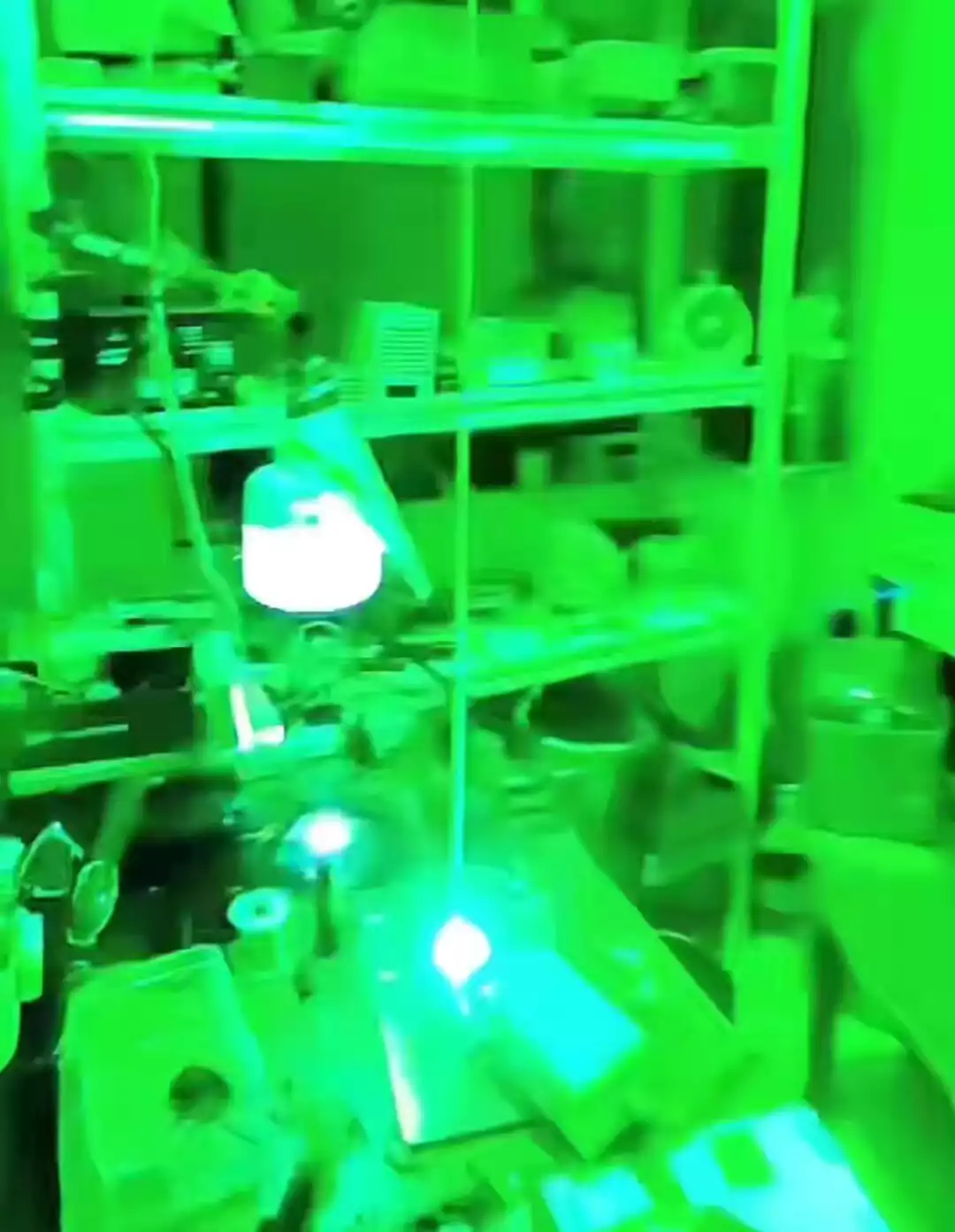 World's First Handheld RGB Laser Dazzler