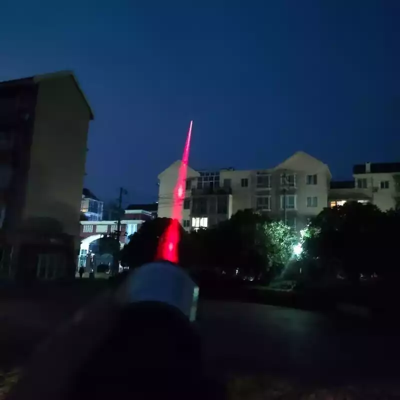 Long Range 638nm 1390MW Red Laser Pointer