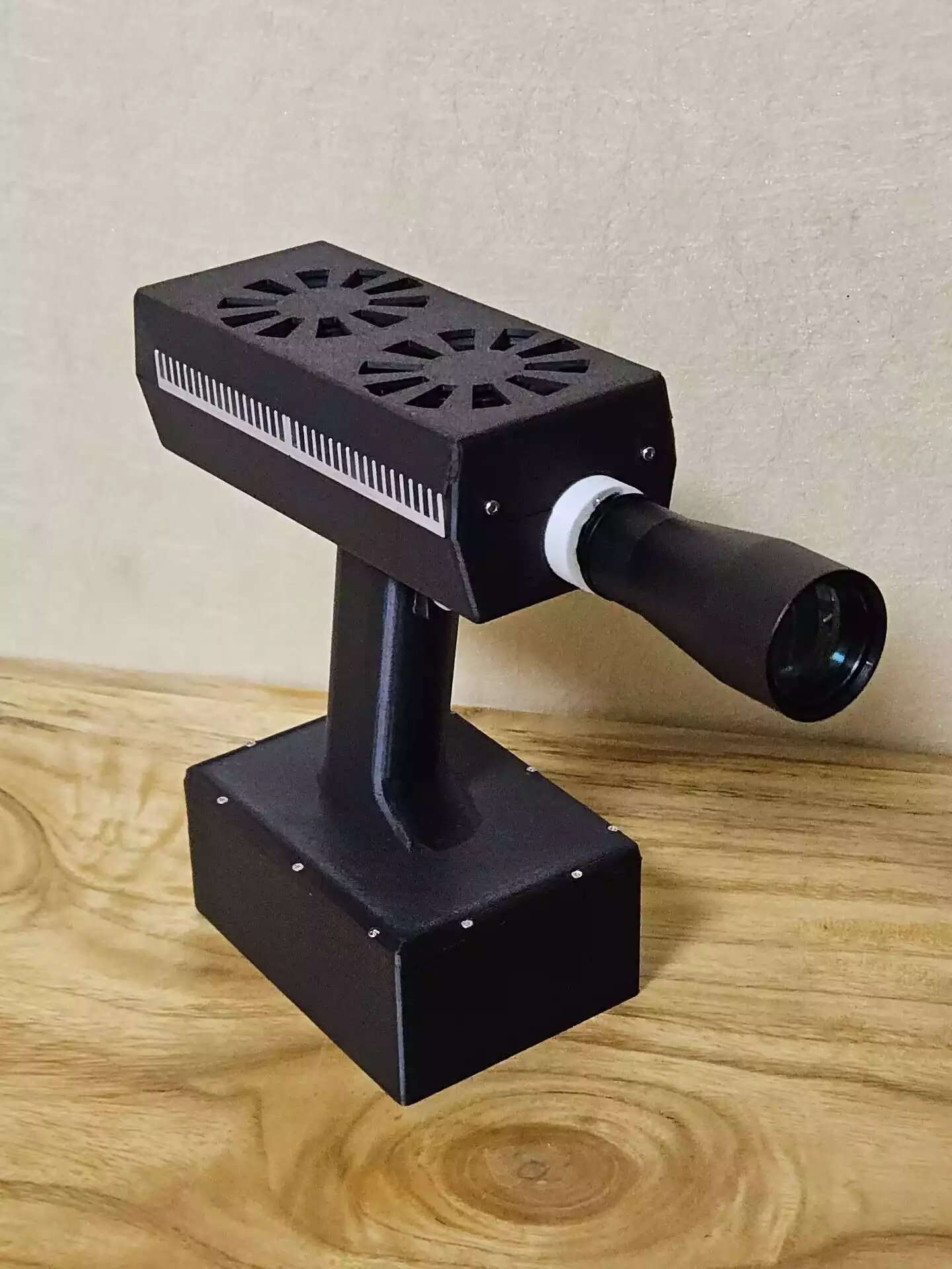 260W 900-1100nm Handheld IR Laser Pointer