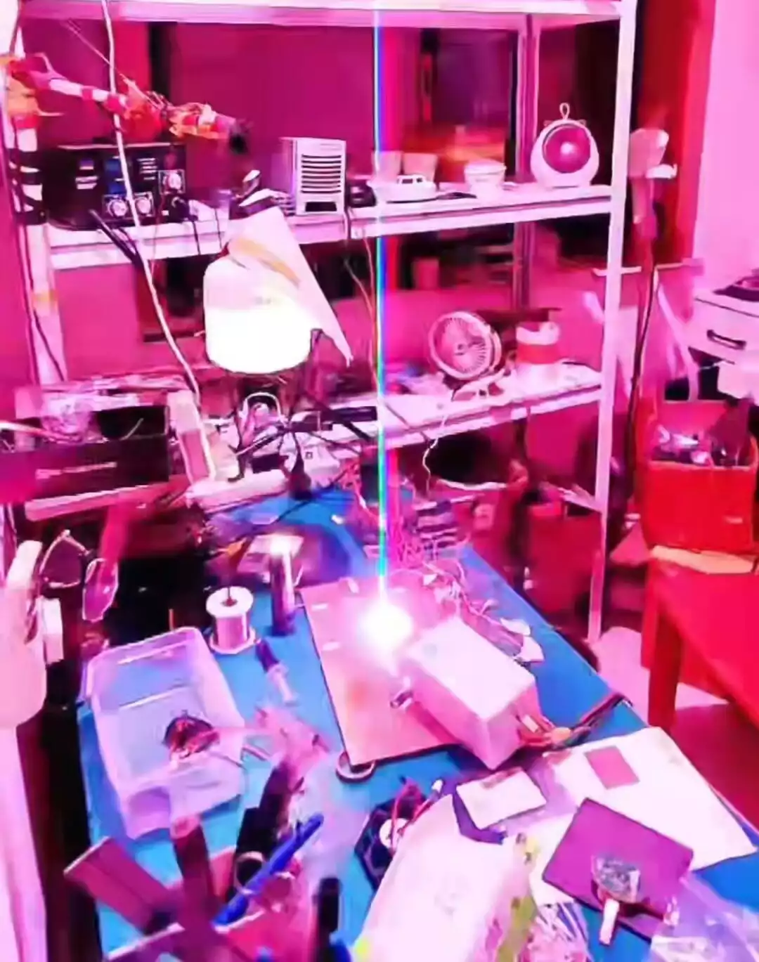 World's First Handheld RGB Laser Dazzler