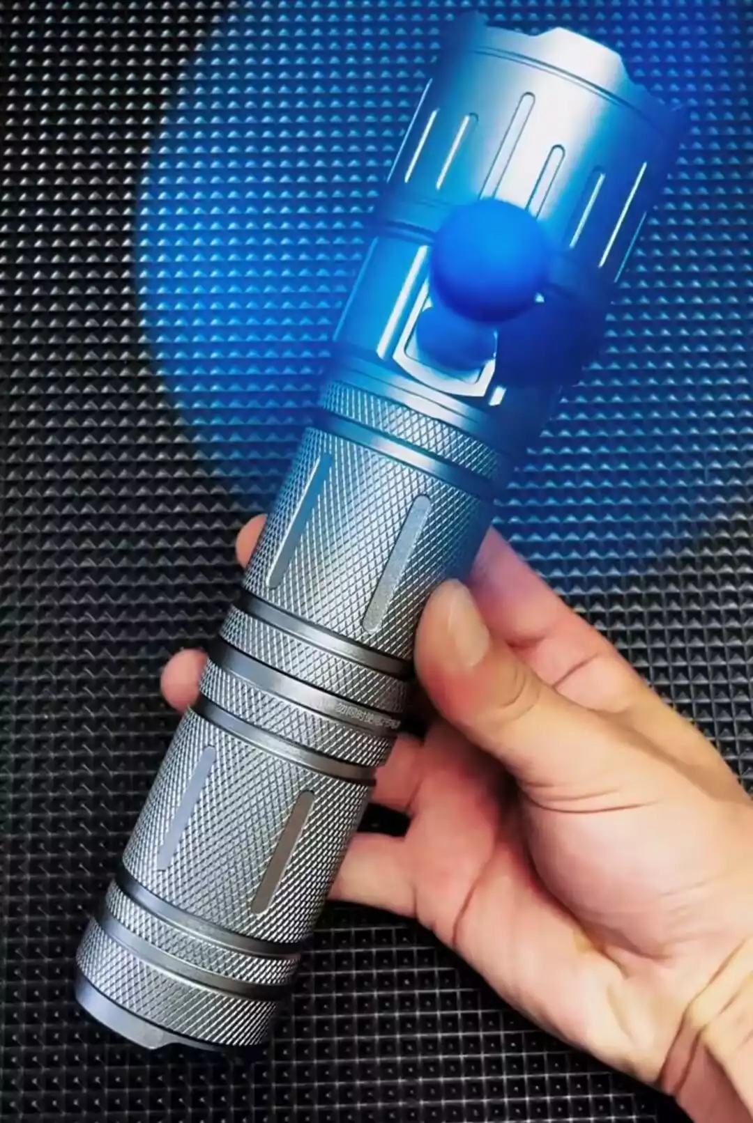  Super Bright Rechargeable Flashlight
