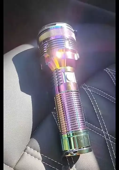 Powerful LEP Flashlight