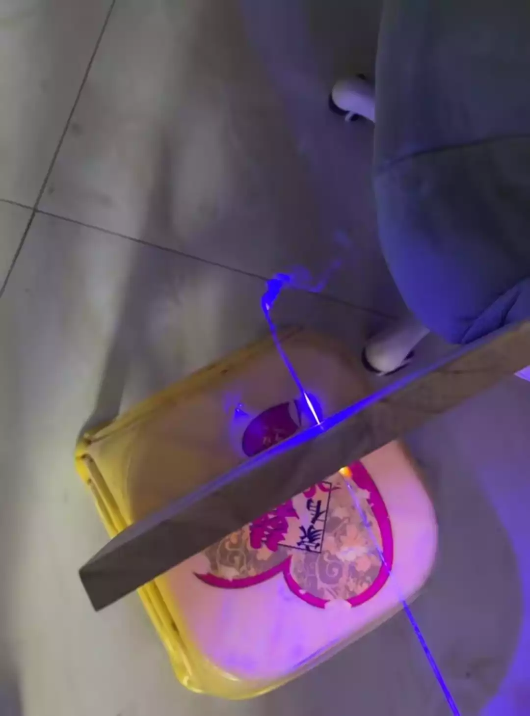 Amazing Handheld Blue Laser Pointer